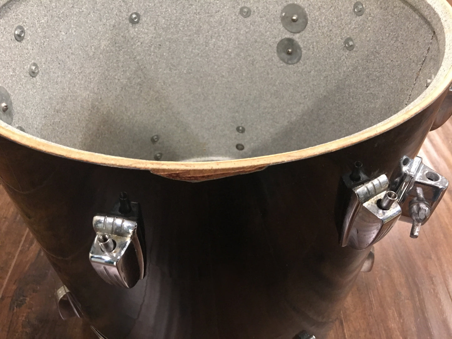 1970's Ludwig 16x16 3 Ply Floor Tom Black Cortex