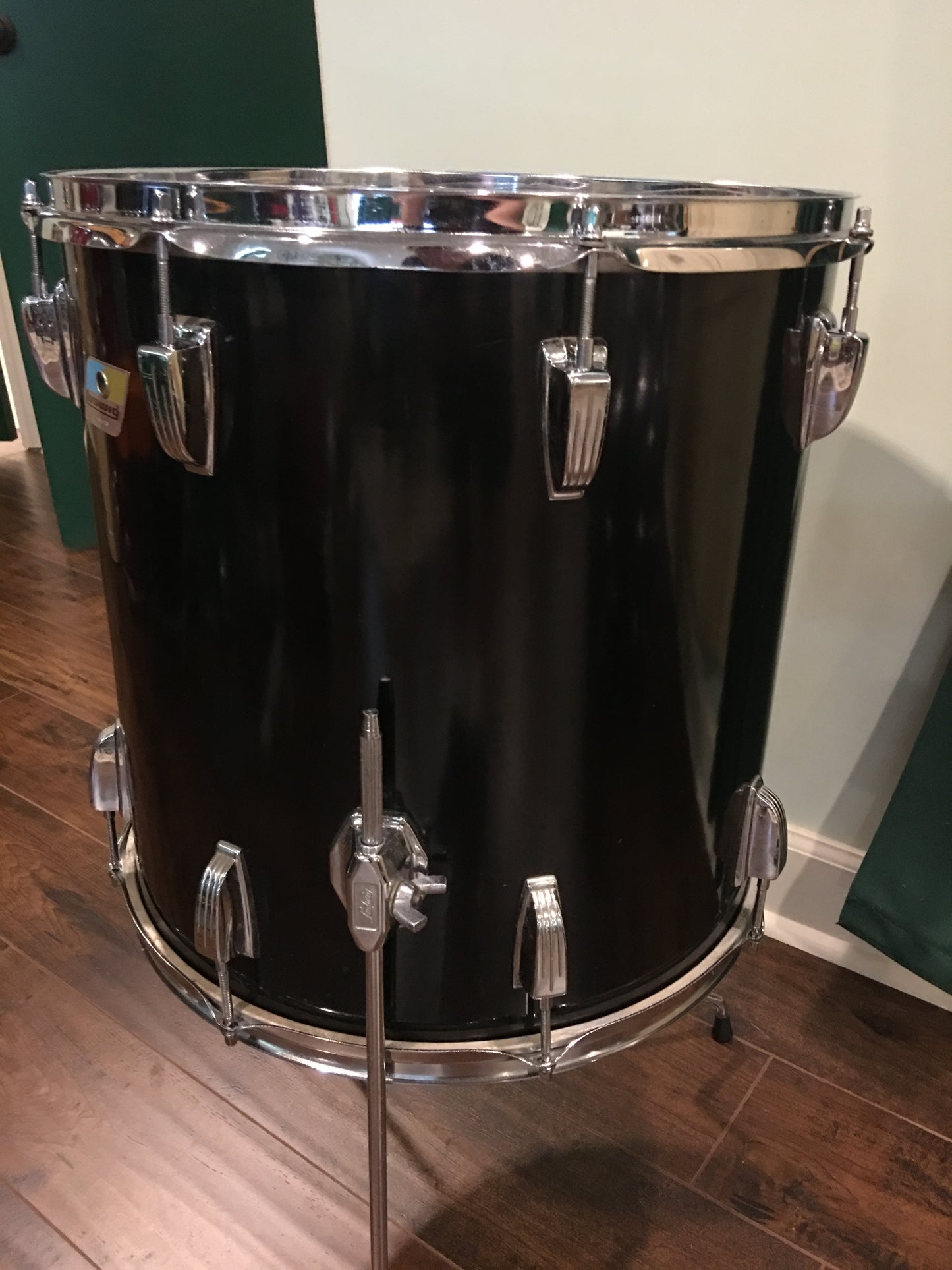 1970's Ludwig 16x16 3 Ply Floor Tom Black Cortex