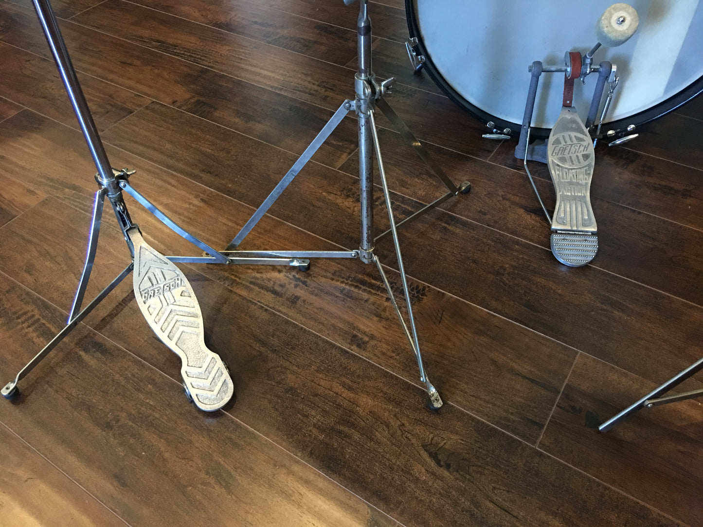 10 Piece Gretsch Round Badge Era Broadkaster Hardware Package w/Floating Action Bass Pedal