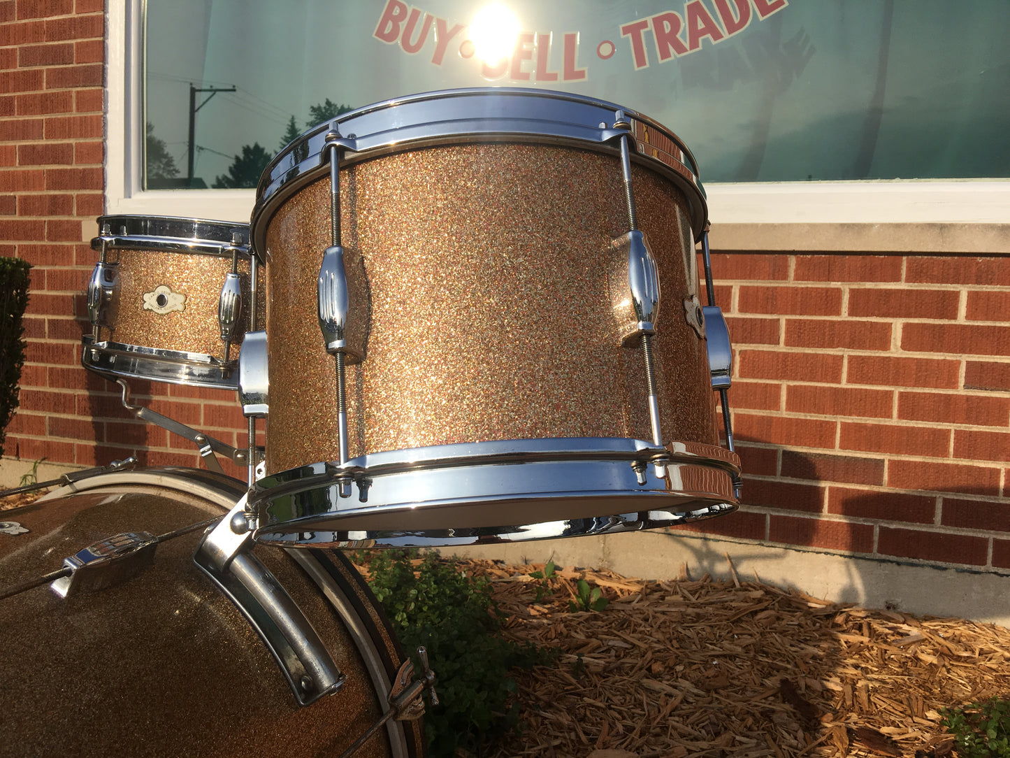 1961-62 Camco Oaklawn Peacock Pearl Sparkle "New Tuxedo Outfit" Drum Set