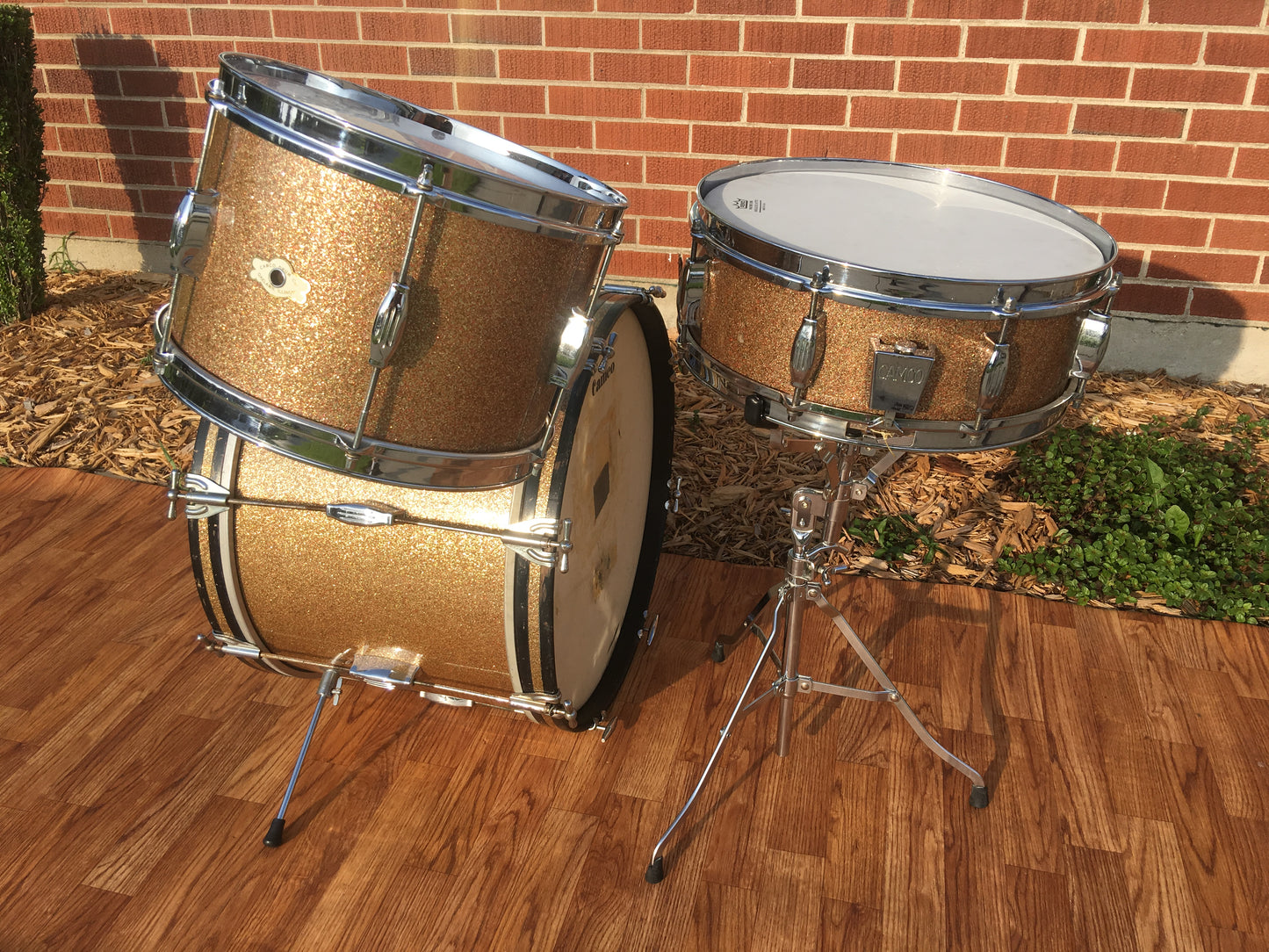1961-62 Camco Oaklawn Peacock Pearl Sparkle "New Tuxedo Outfit" Drum Set