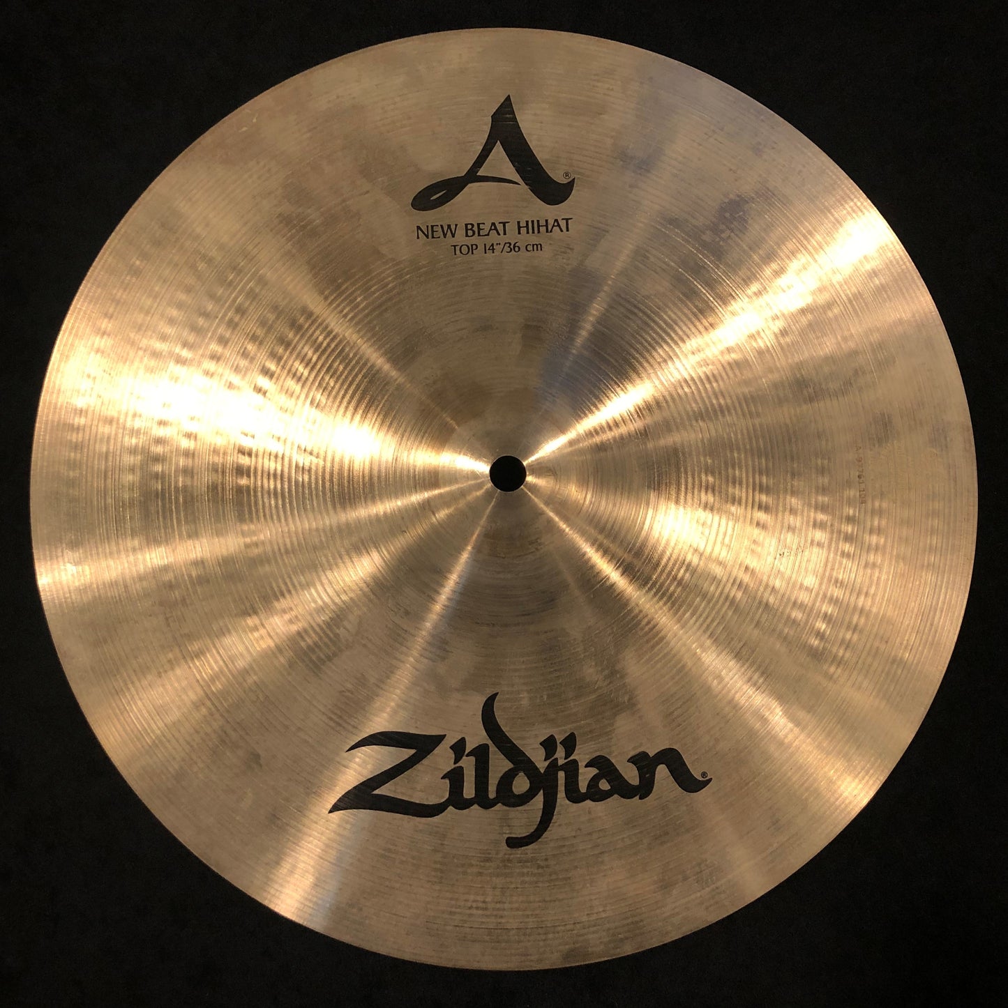 14" Zildjian A New Beat Hi-Hat Cymbal Pair 920g/1410g A0133