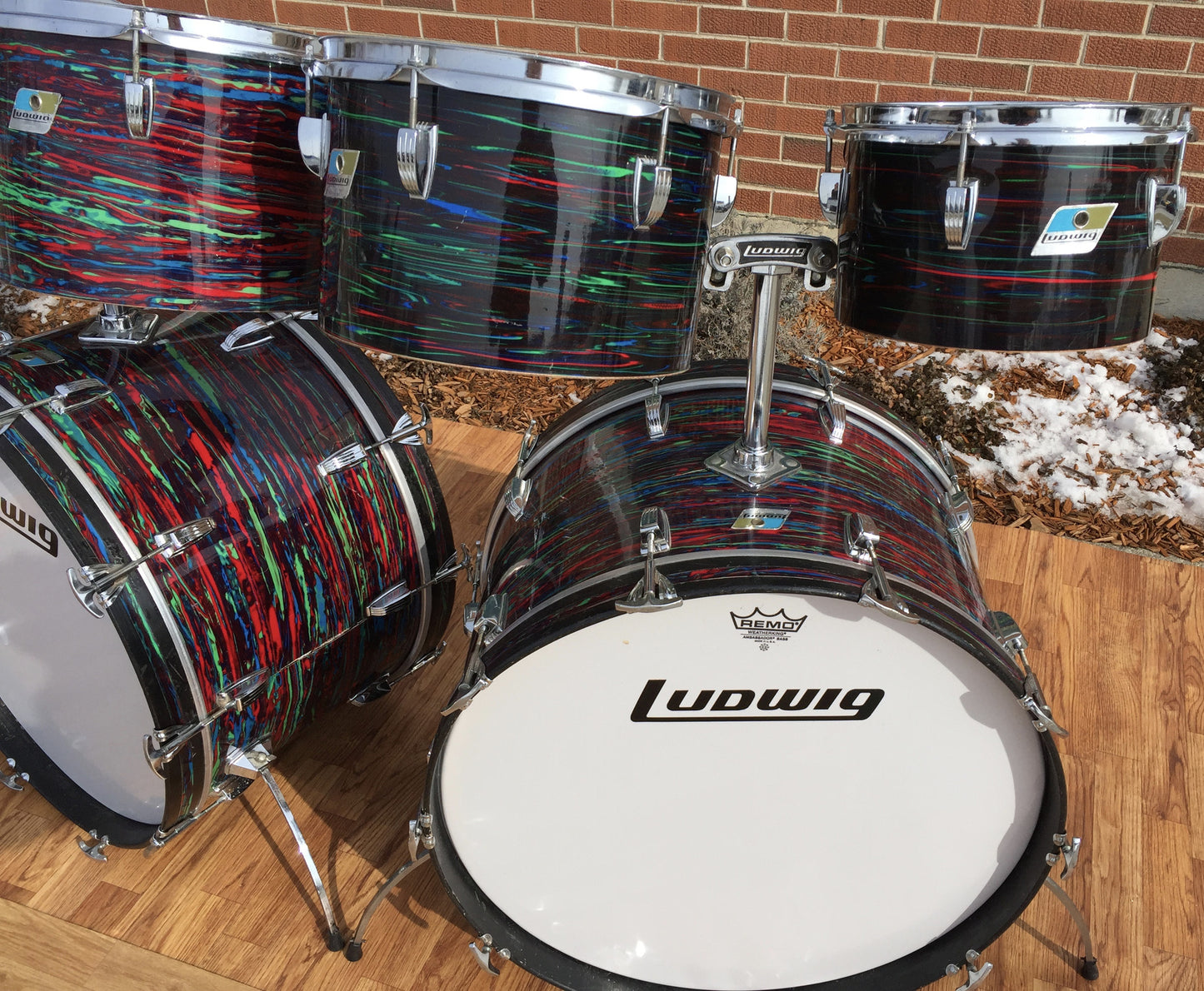 Ludwig 1970s Psychedelic Red Octa-Plus Set - Twin 24" Bass Drums!