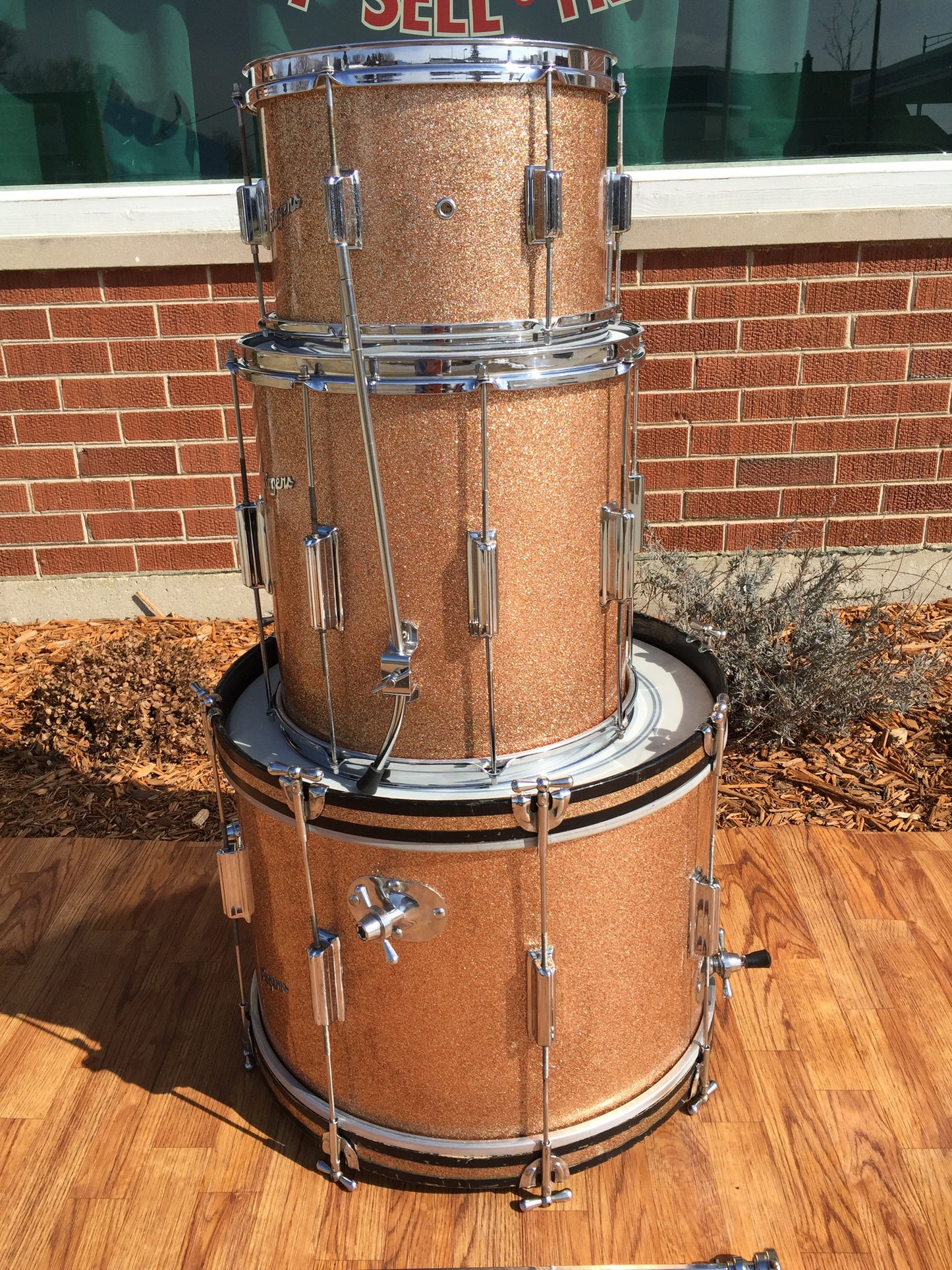 Rogers 1960's Champagne Sparkle Cleveland "Delta" Tower Set - 20/12/14