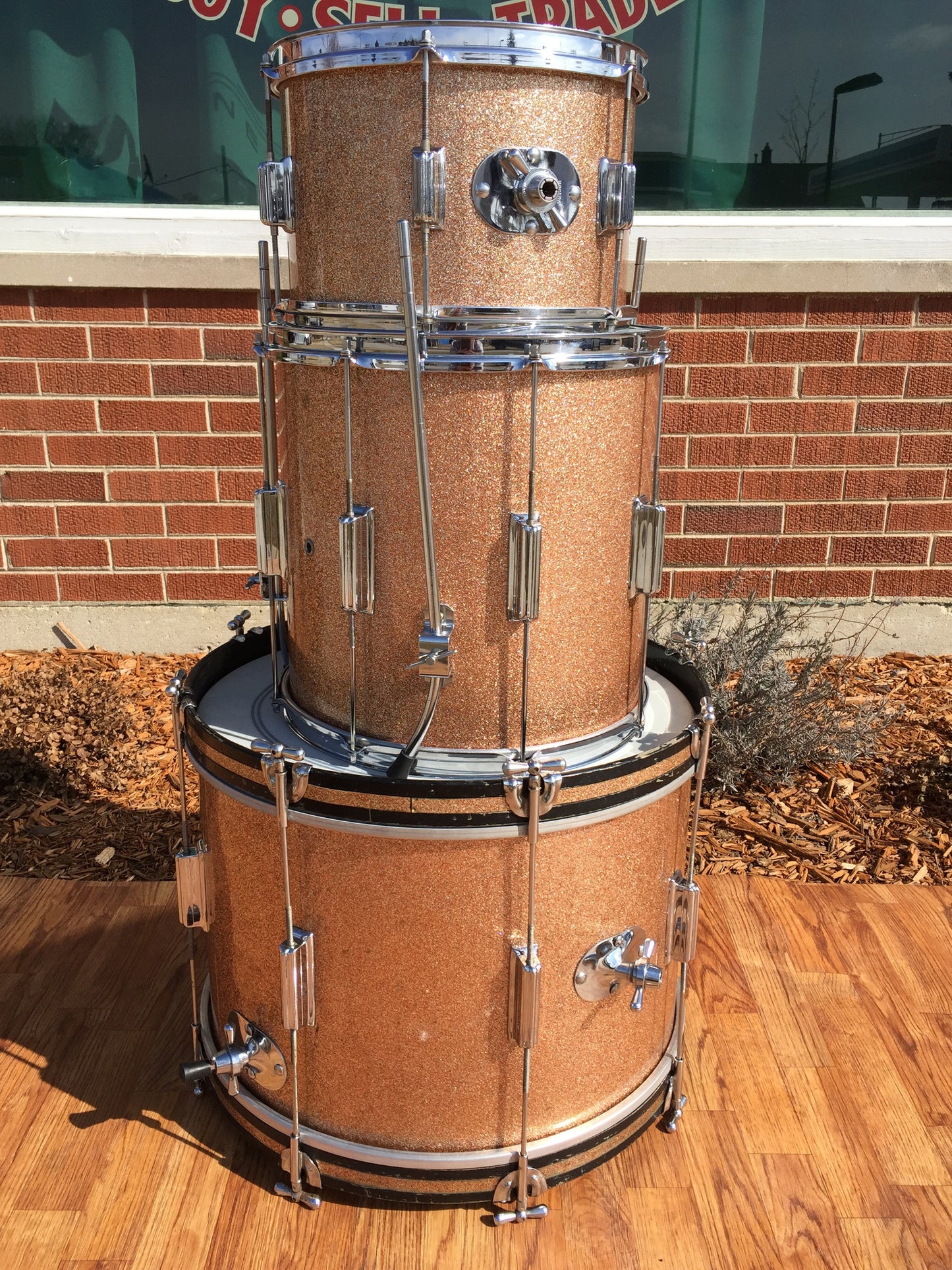 Rogers 1960's Champagne Sparkle Cleveland "Delta" Tower Set - 20/12/14