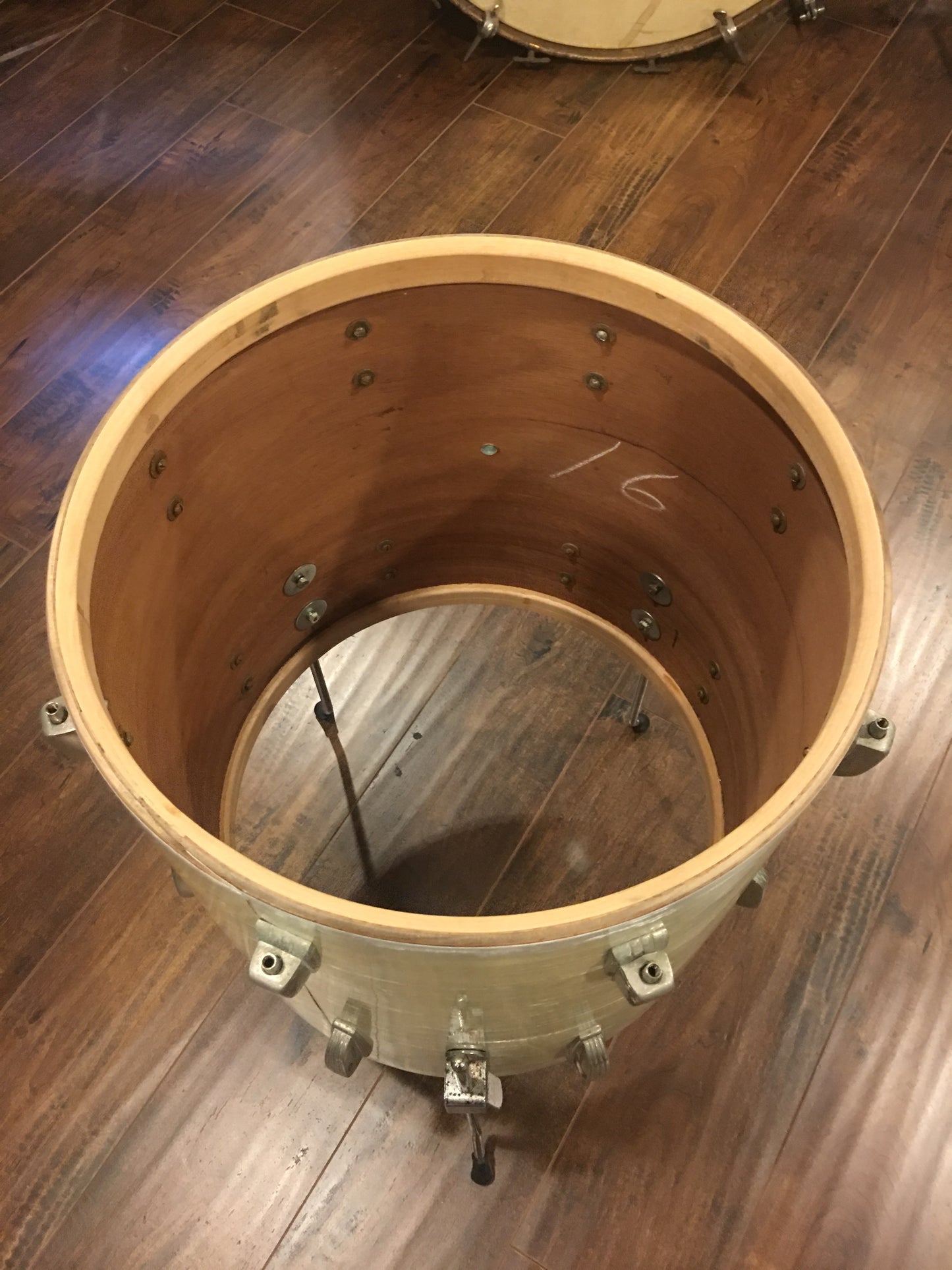 1955-59 WFL Ludwig 16x16 Floor Tom White Marine Pearl