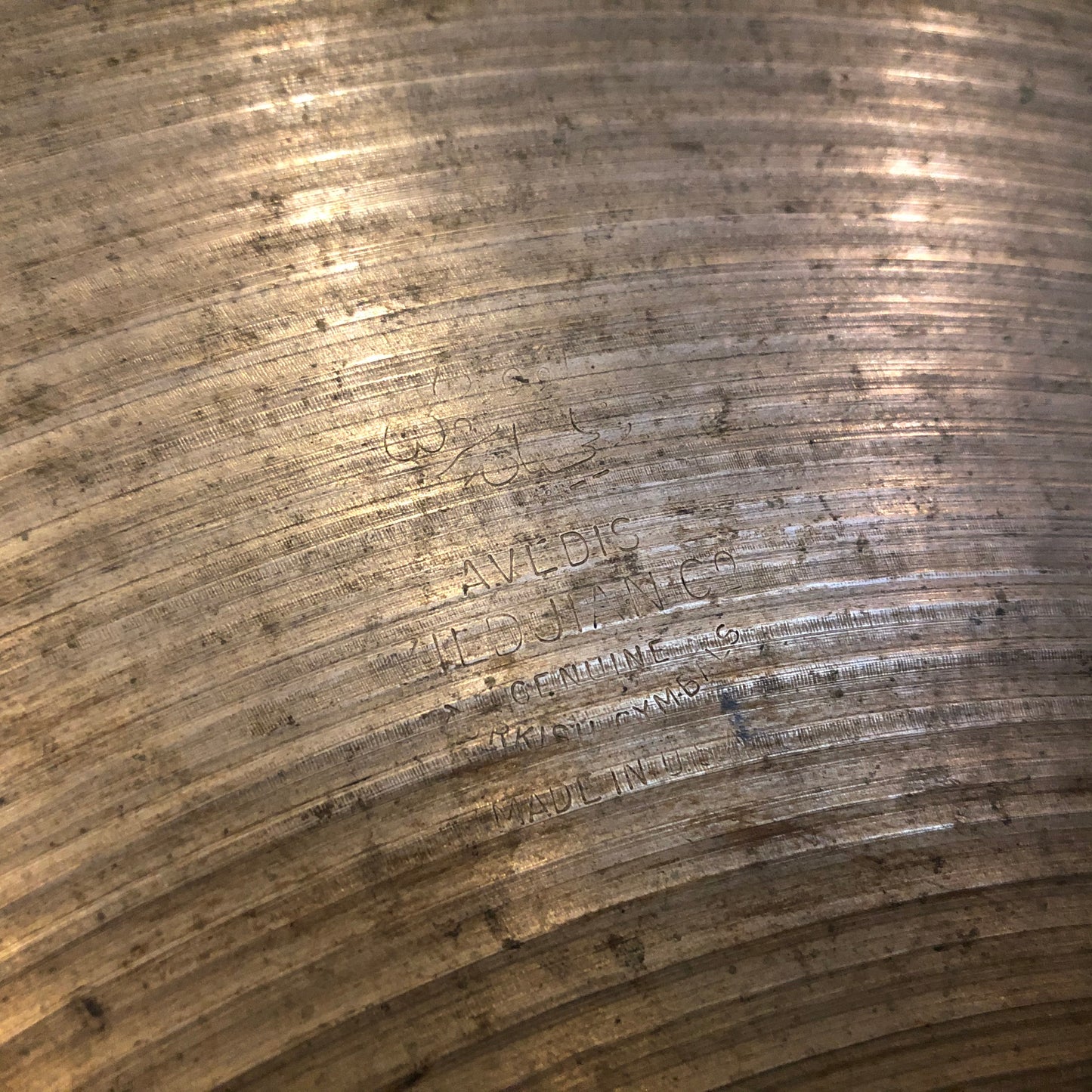 18" Zildjian A 1970s Medium Thin Crash Cymbal 1450g #647