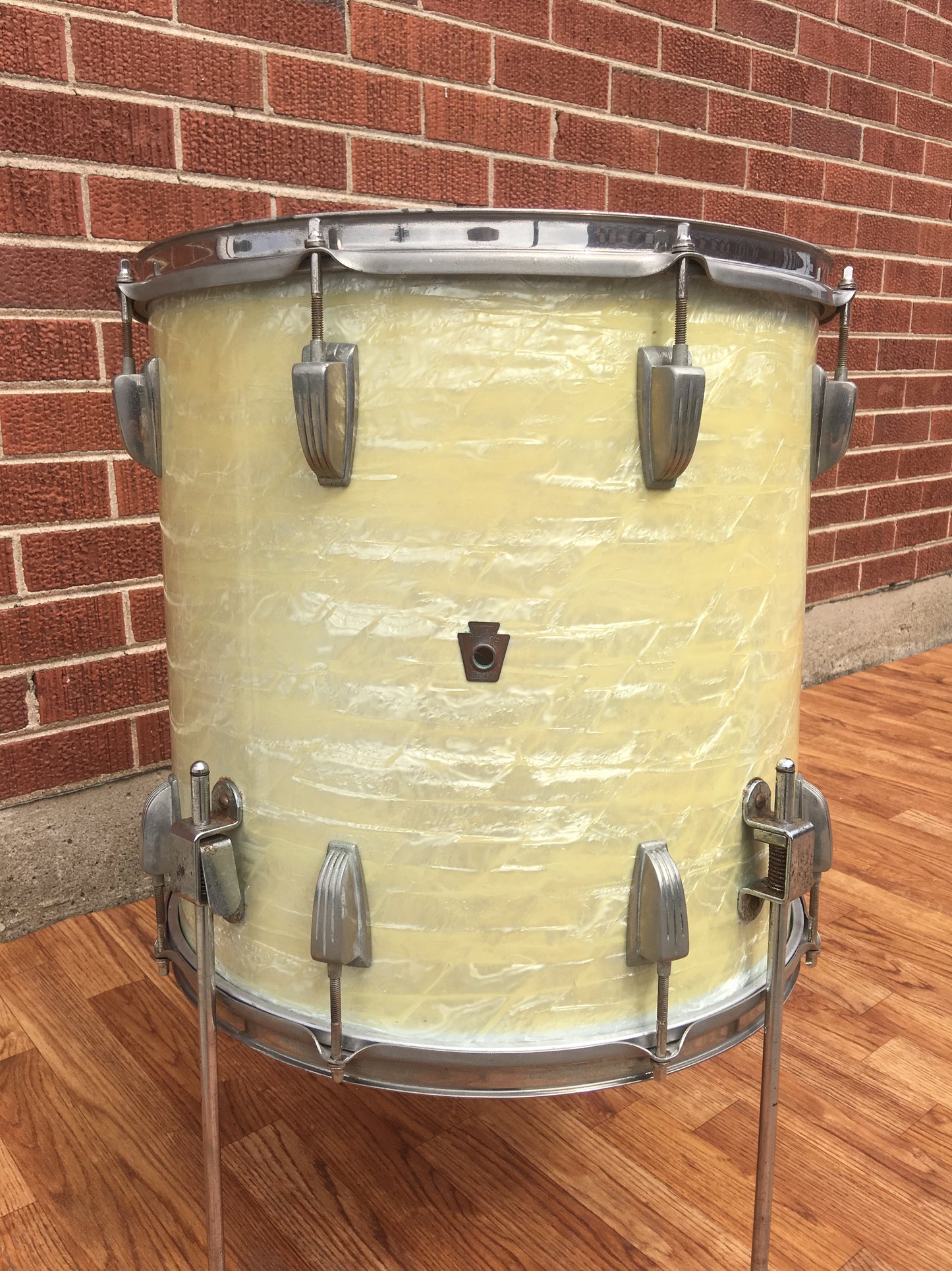 1955-59 WFL Ludwig 16x16 Floor Tom White Marine Pearl