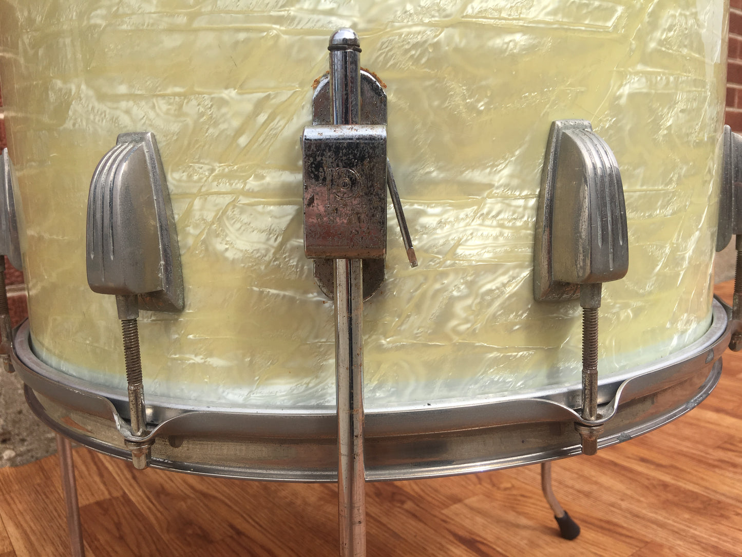 1955-59 WFL Ludwig 16x16 Floor Tom White Marine Pearl
