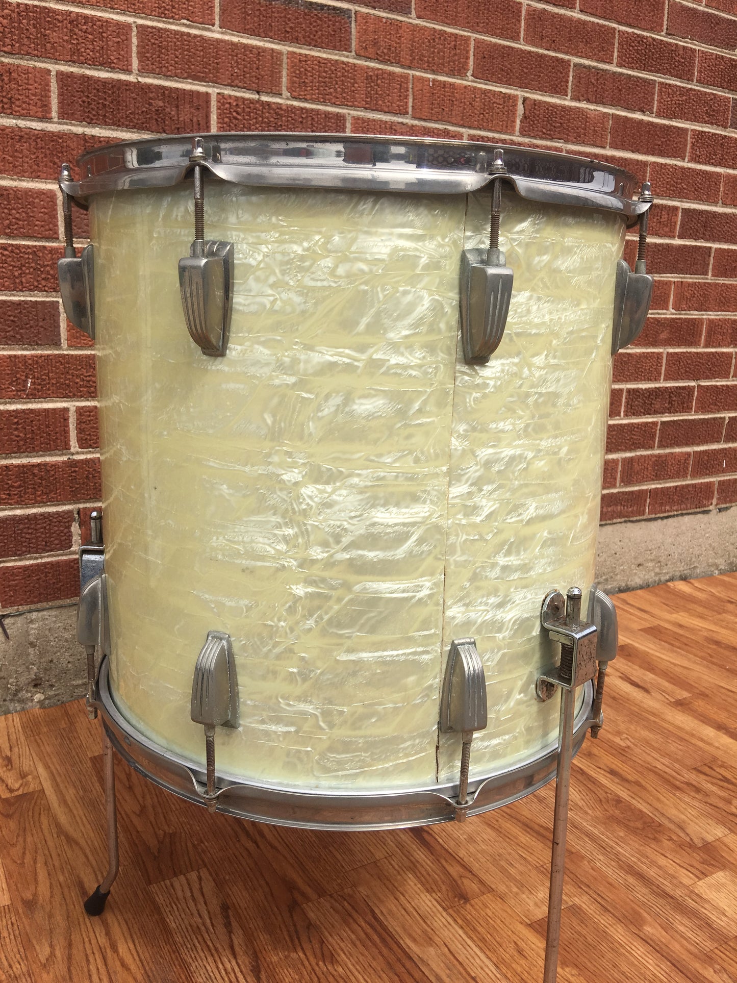 1955-59 WFL Ludwig 16x16 Floor Tom White Marine Pearl