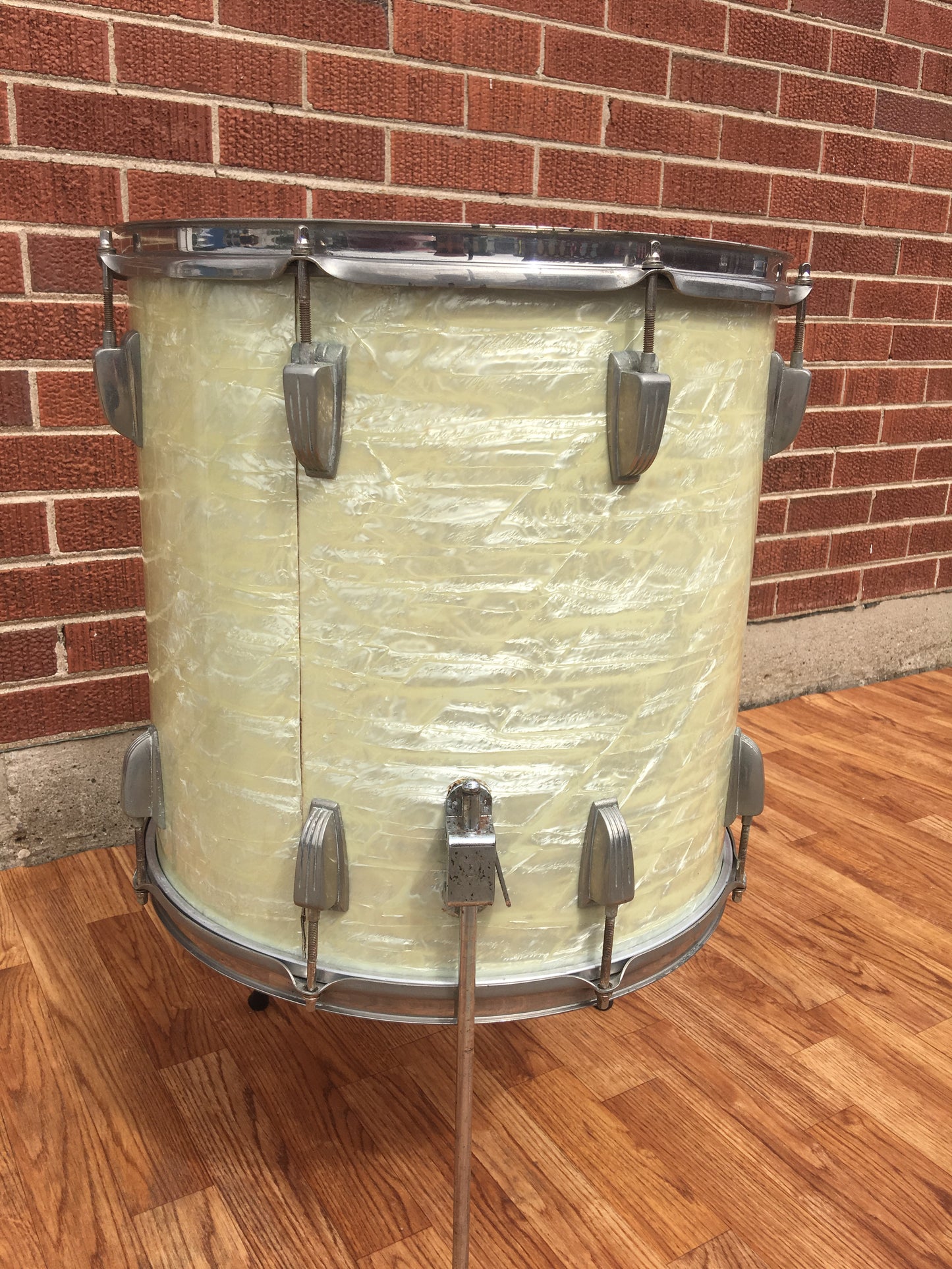 1955-59 WFL Ludwig 16x16 Floor Tom White Marine Pearl