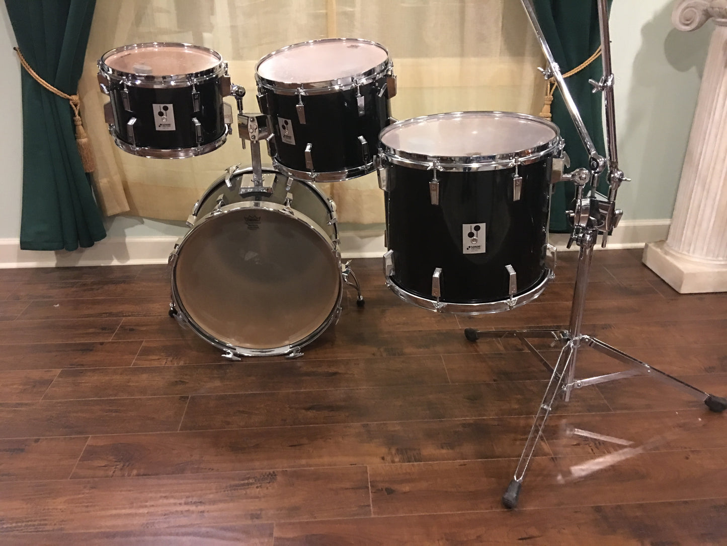 Vintage Sonor Phonic Drum Set 9 Ply Beachwood Clean & Original - Black 4pc