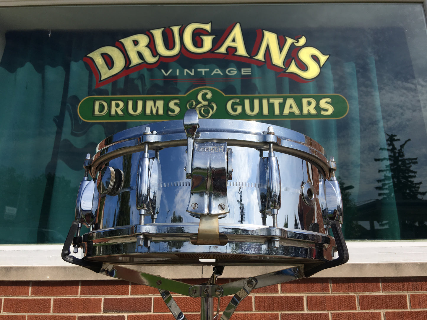 1969 Gretsch 5x14 Brass 4160 Round Badge Snare Drum 5X14