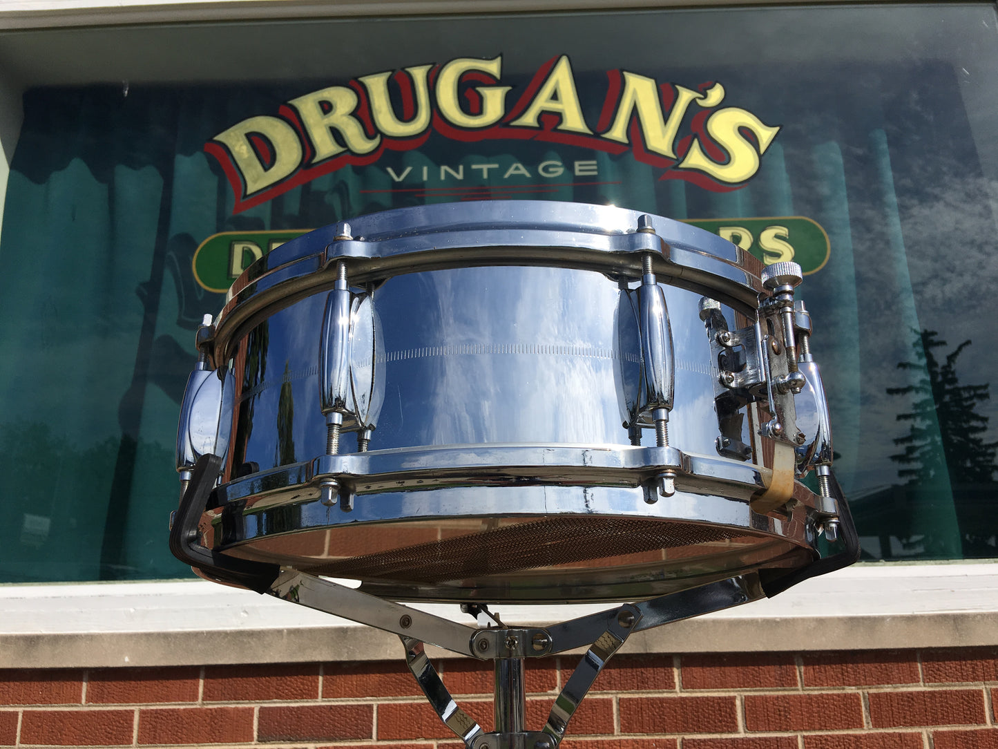 1969 Gretsch 5x14 Brass 4160 Round Badge Snare Drum 5X14