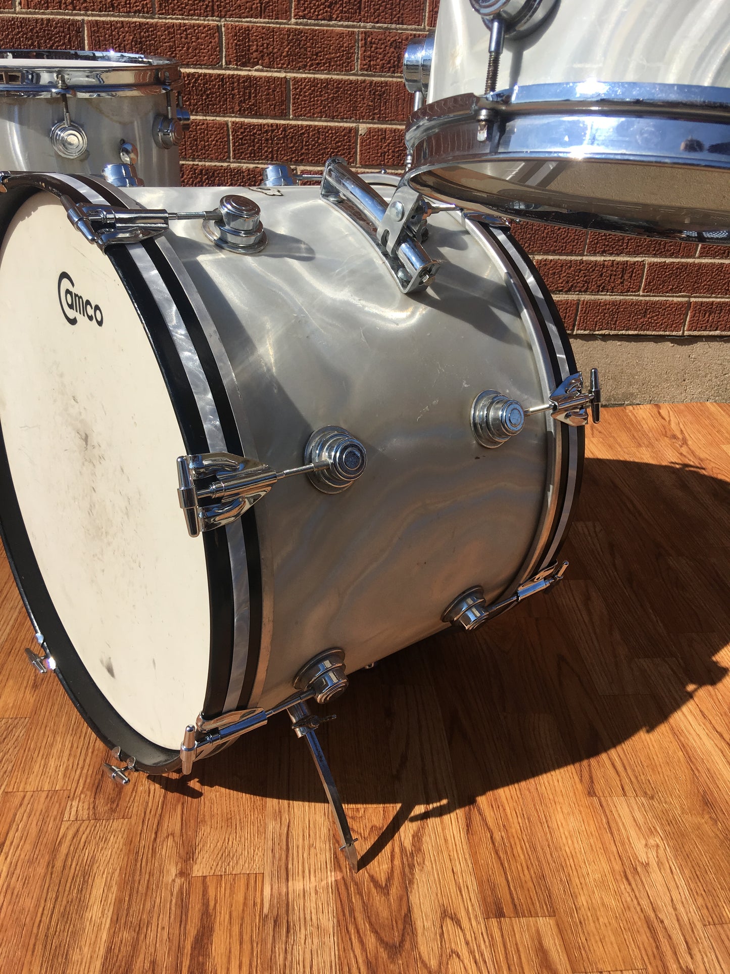 1960s Camco Oaklawn White Moire Aristocrat Drum Set 20/12/14