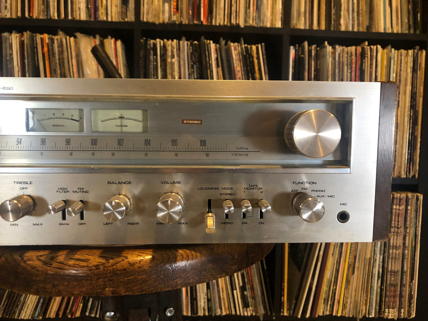 Vintage 1970s Pioneer Model SX-650 Stereo Receiver *Restored*