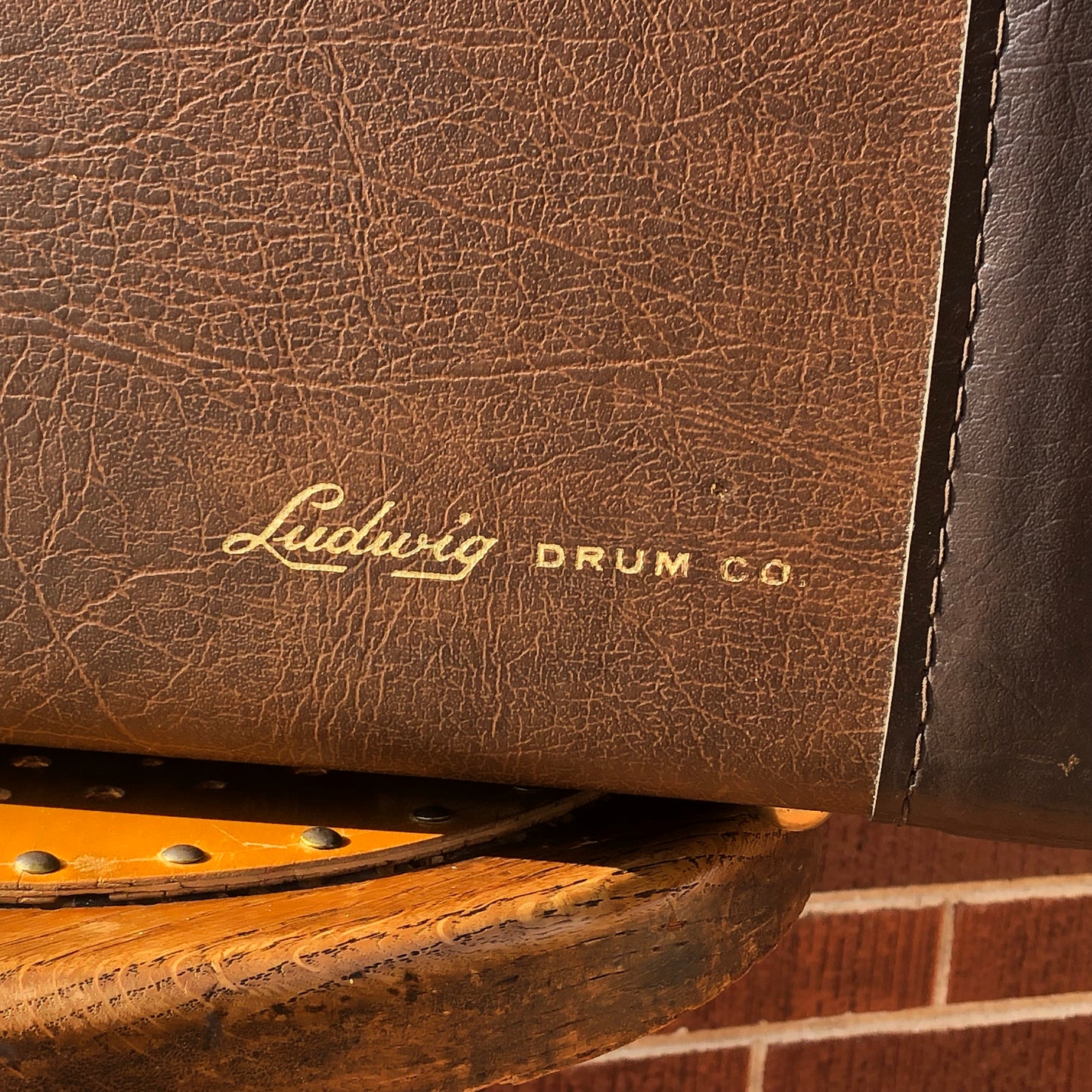 Ludwig 5x14 Millennium Commemorative Snare Drum Case Brown