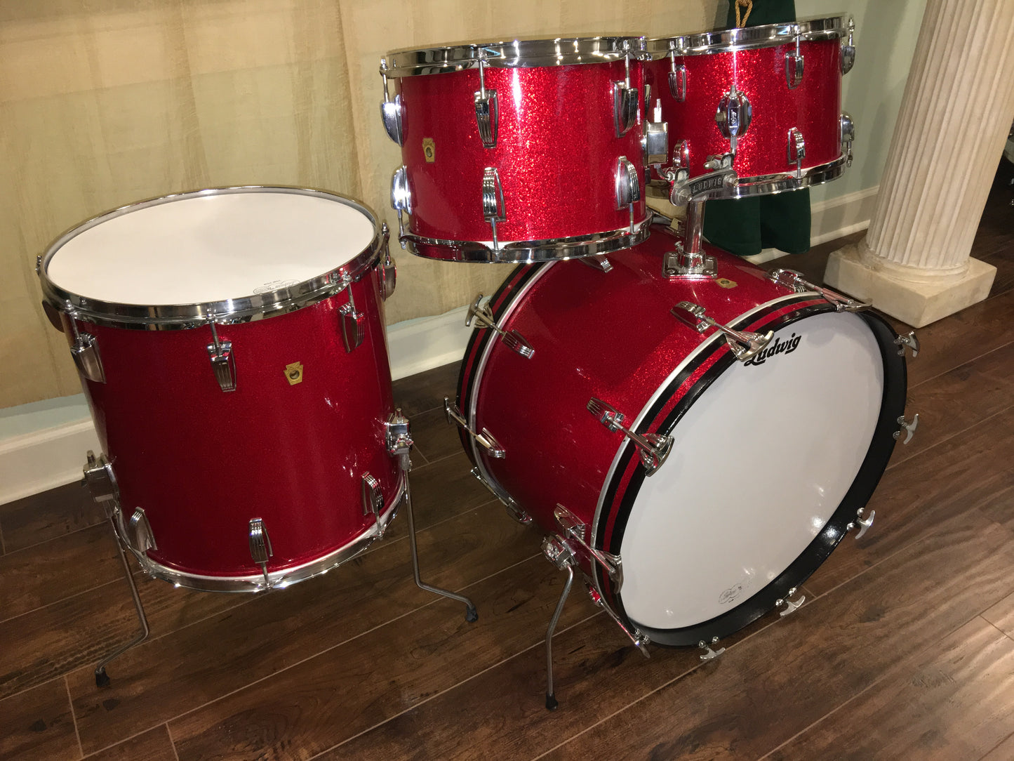 Ludwig 1968 Hollywood Drum Set - Red Sparkle