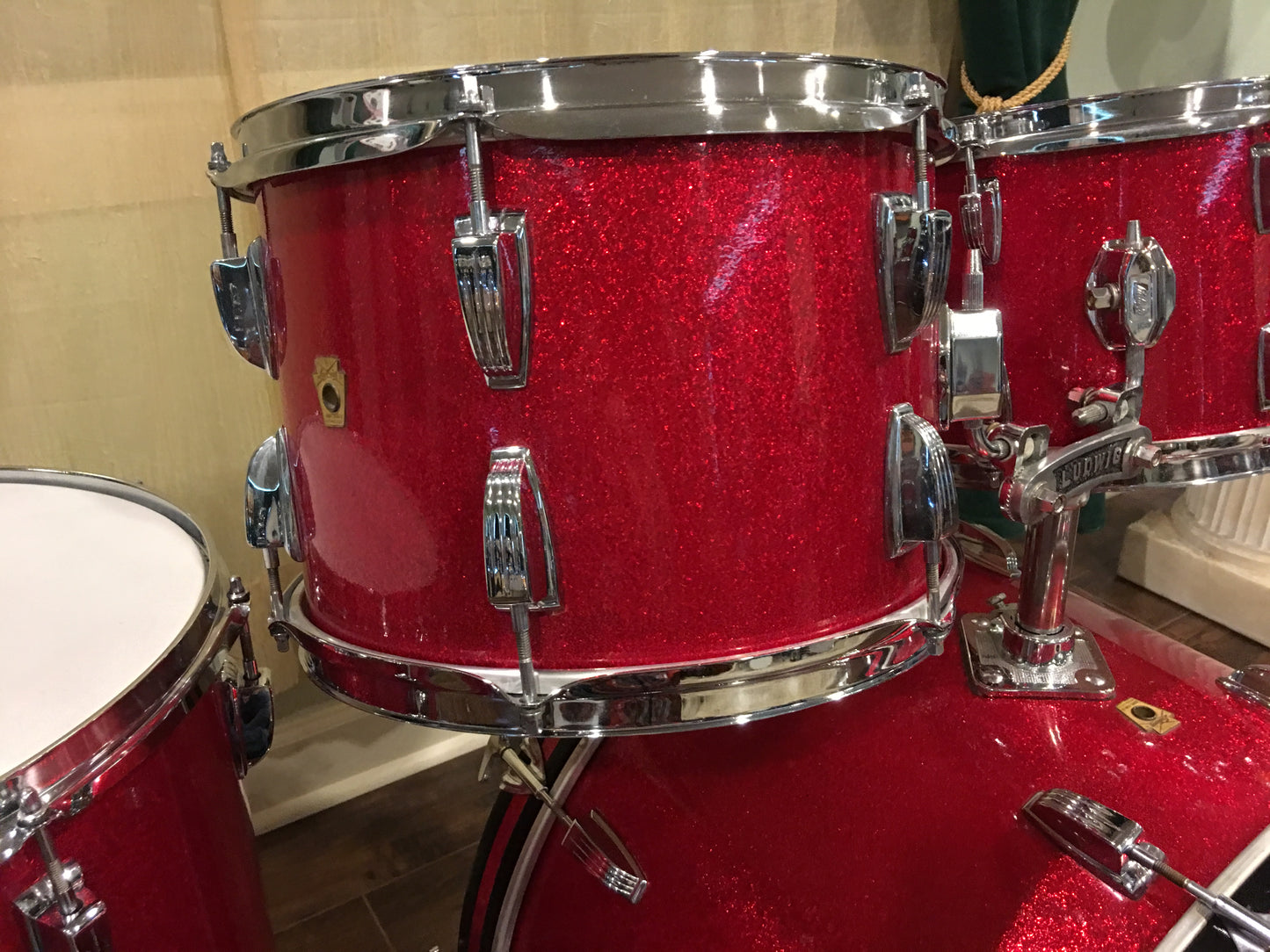 Ludwig 1968 Hollywood Drum Set - Red Sparkle