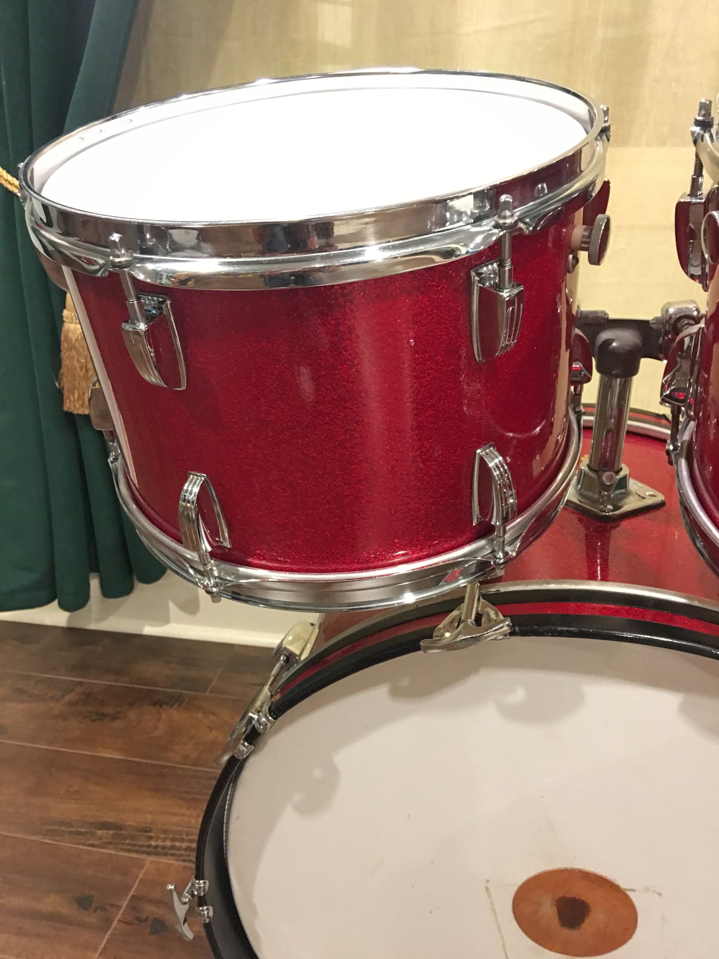 Ludwig 1968 Hollywood Drum Set - Red Sparkle