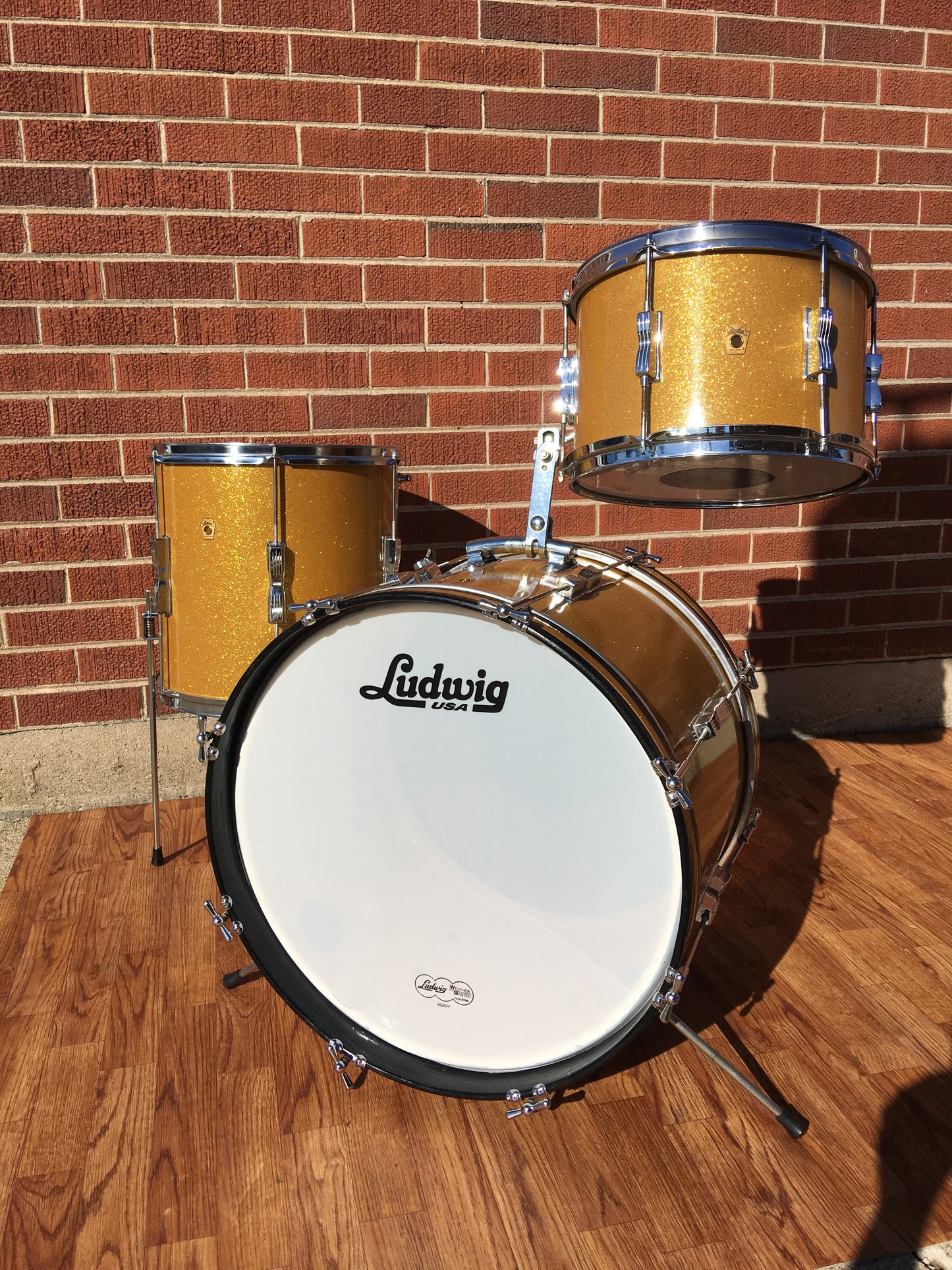 Ludwig Club Date Drum Set Gold Sparkle