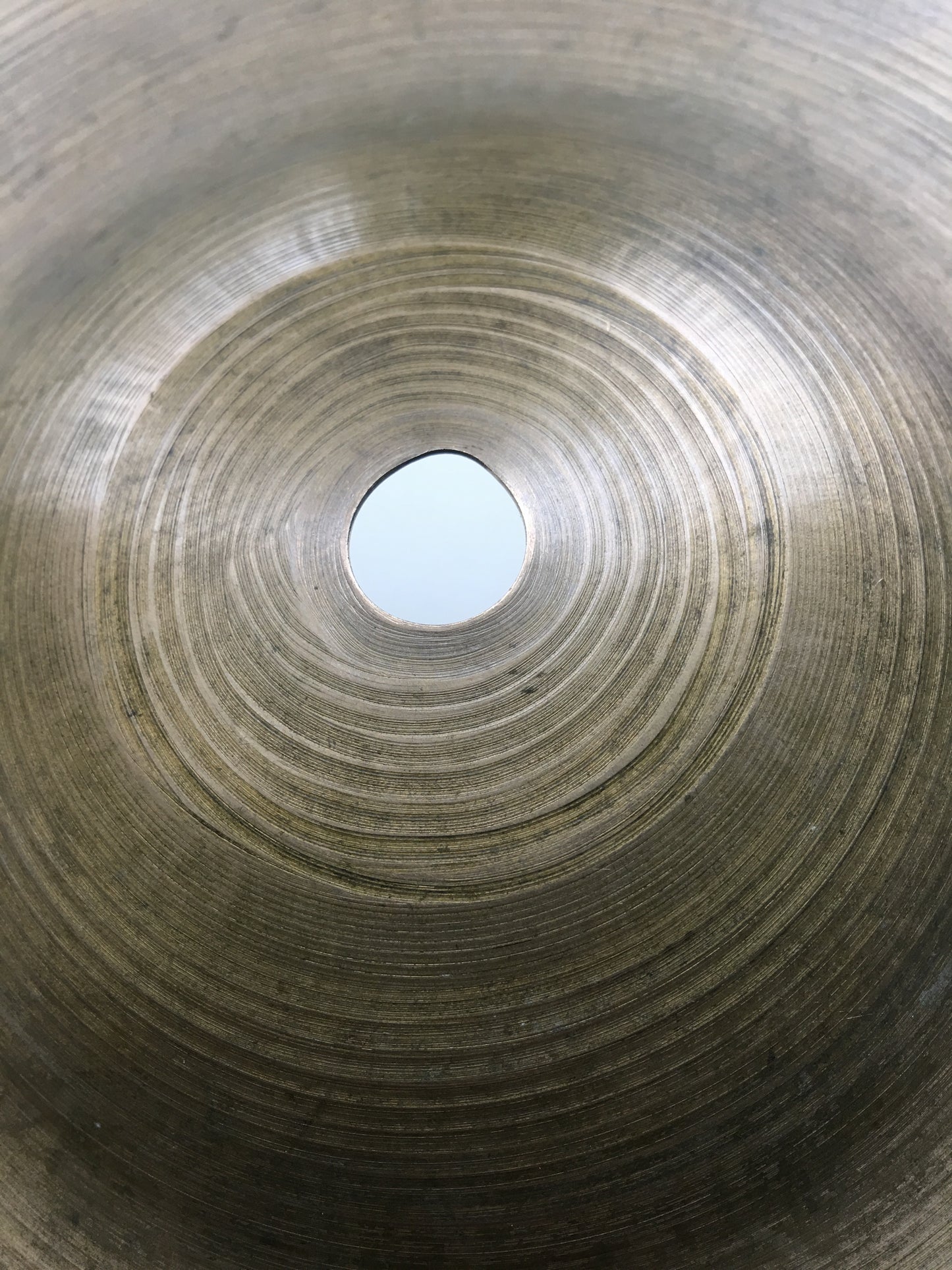 14" Zildjian A 1930s First Stamp Hi-Hat Cymbals 560g/722g# 410