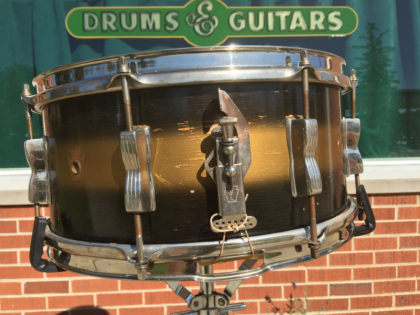 Vintage 6.5"x14" Ludwig WFL Snare Drum Black/Gold Duco