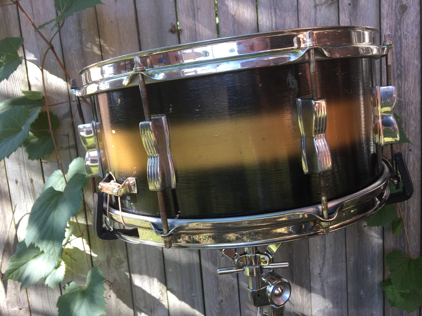 Vintage 6.5"x14" Ludwig WFL Snare Drum Black/Gold Duco