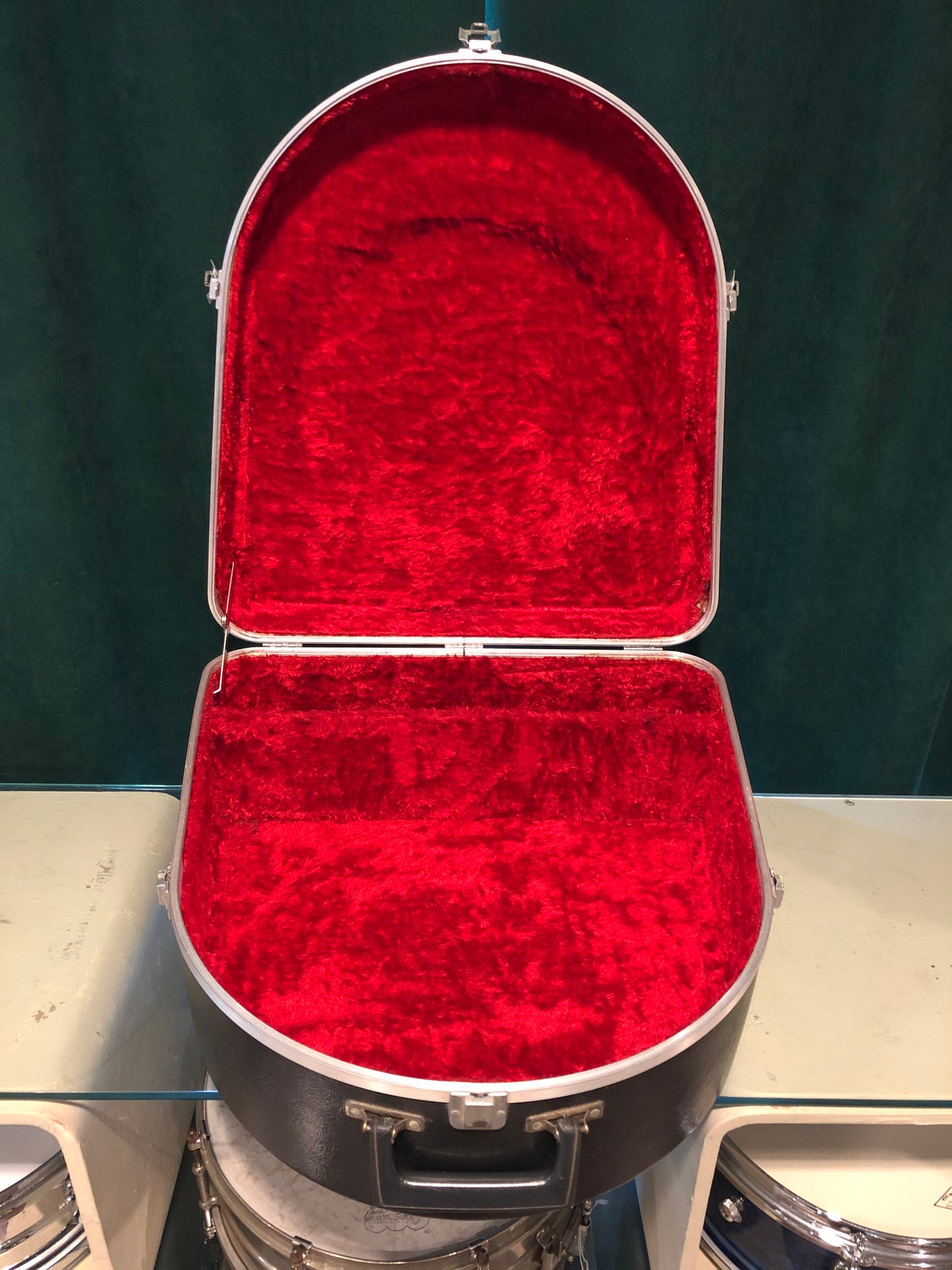 1960s Ludwig Hardshell Snare Drum Case w/ Red Plush Lining