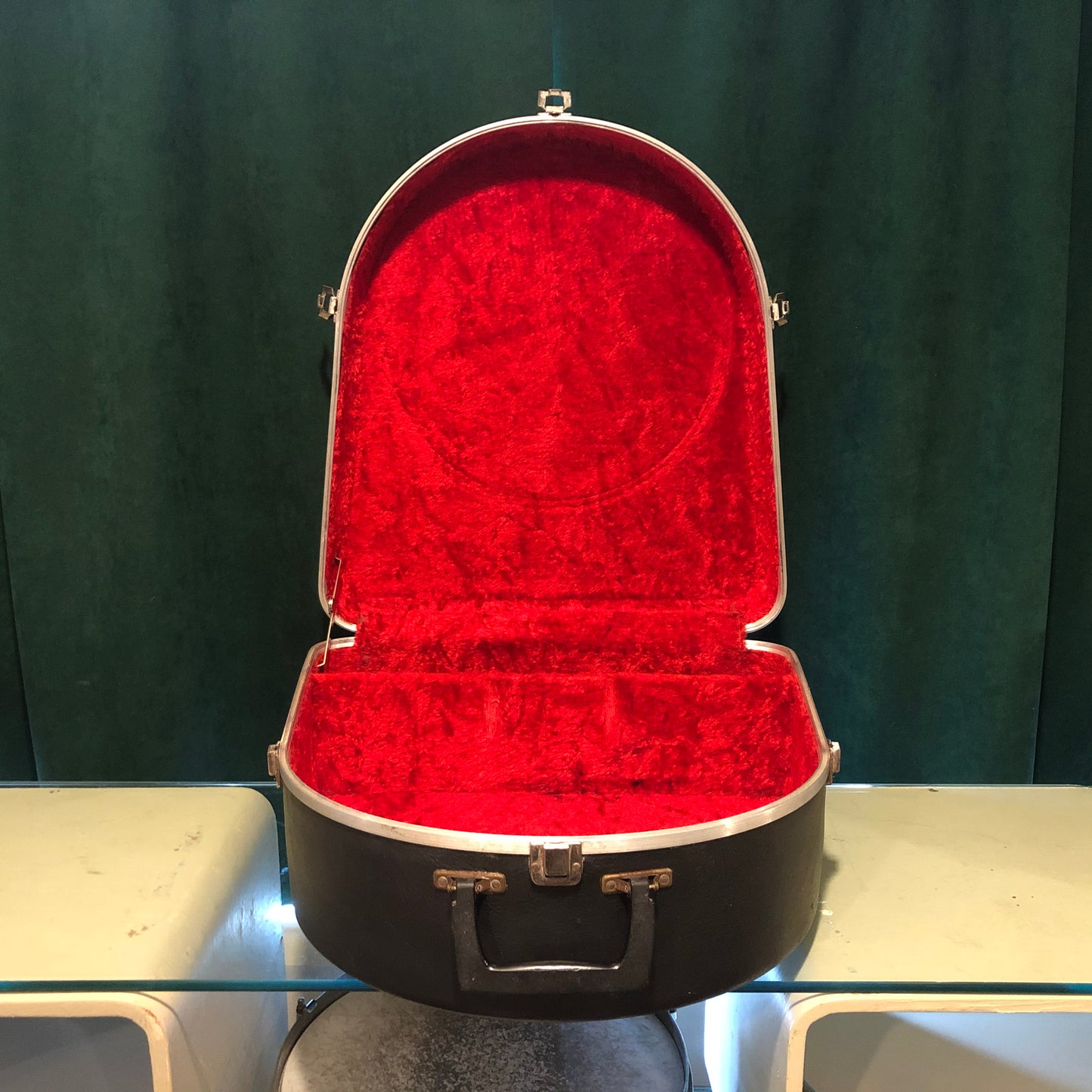 Vintage 1970s Ludwig Contoura Hardshell Red Plush Lined Snare Drum Case Blue Olive