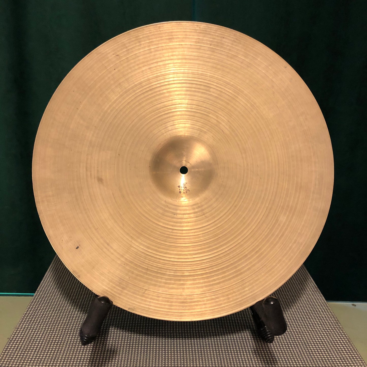 16" Vintage UFIP Crash Cymbal 1060g #598 *Sound File*
