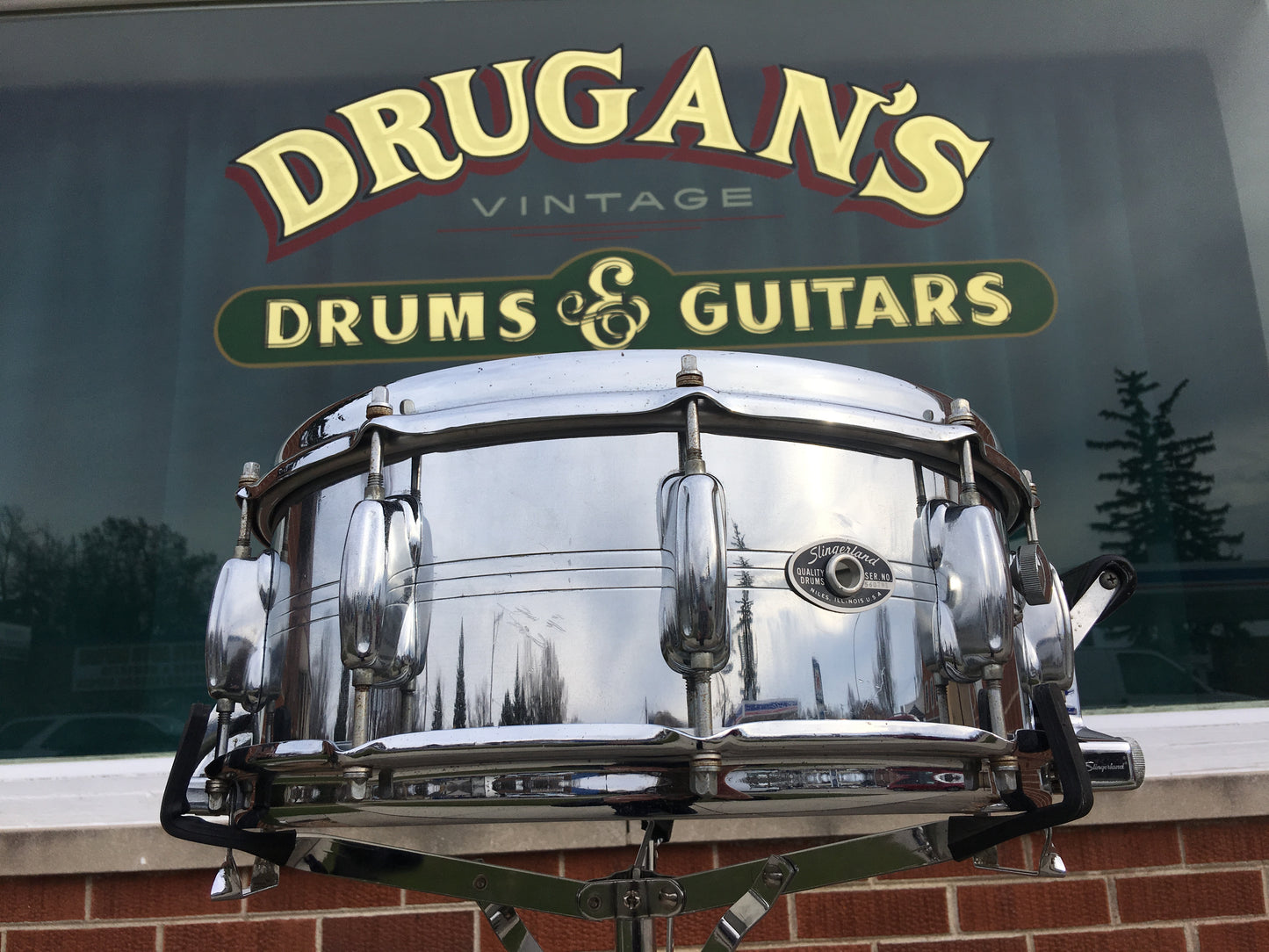 Slingerland 100 Series 5.5x14 Chrome Over Brass 10 Lug Slapshot No.192 Snare Drum