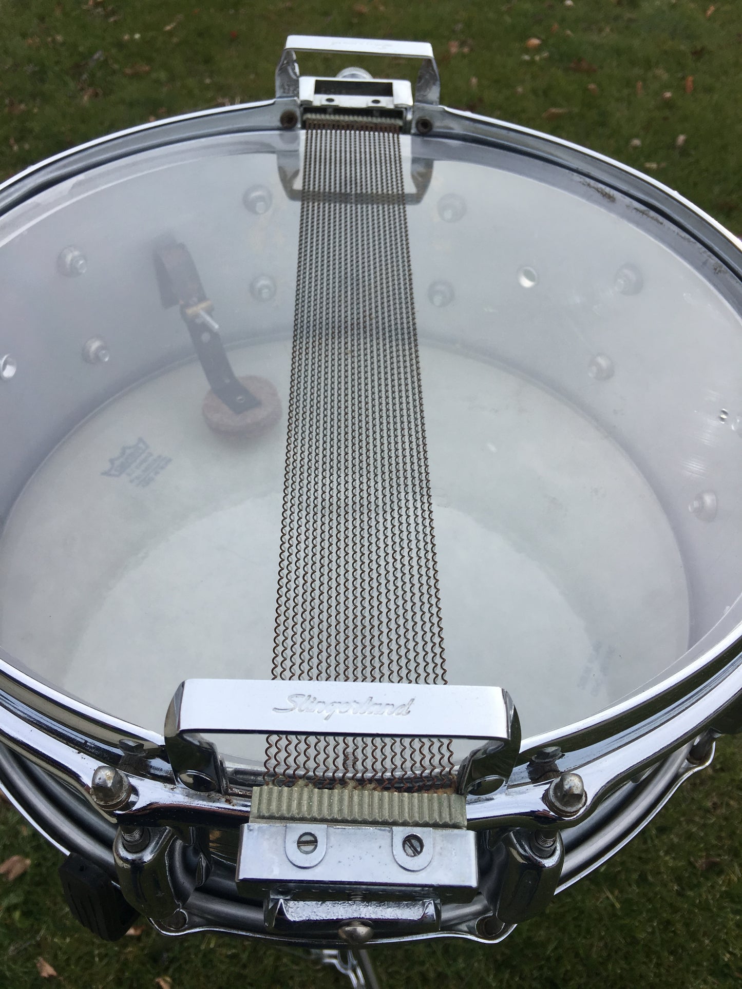 Slingerland 100 Series 5.5x14 Chrome Over Brass 10 Lug Slapshot No.192 Snare Drum