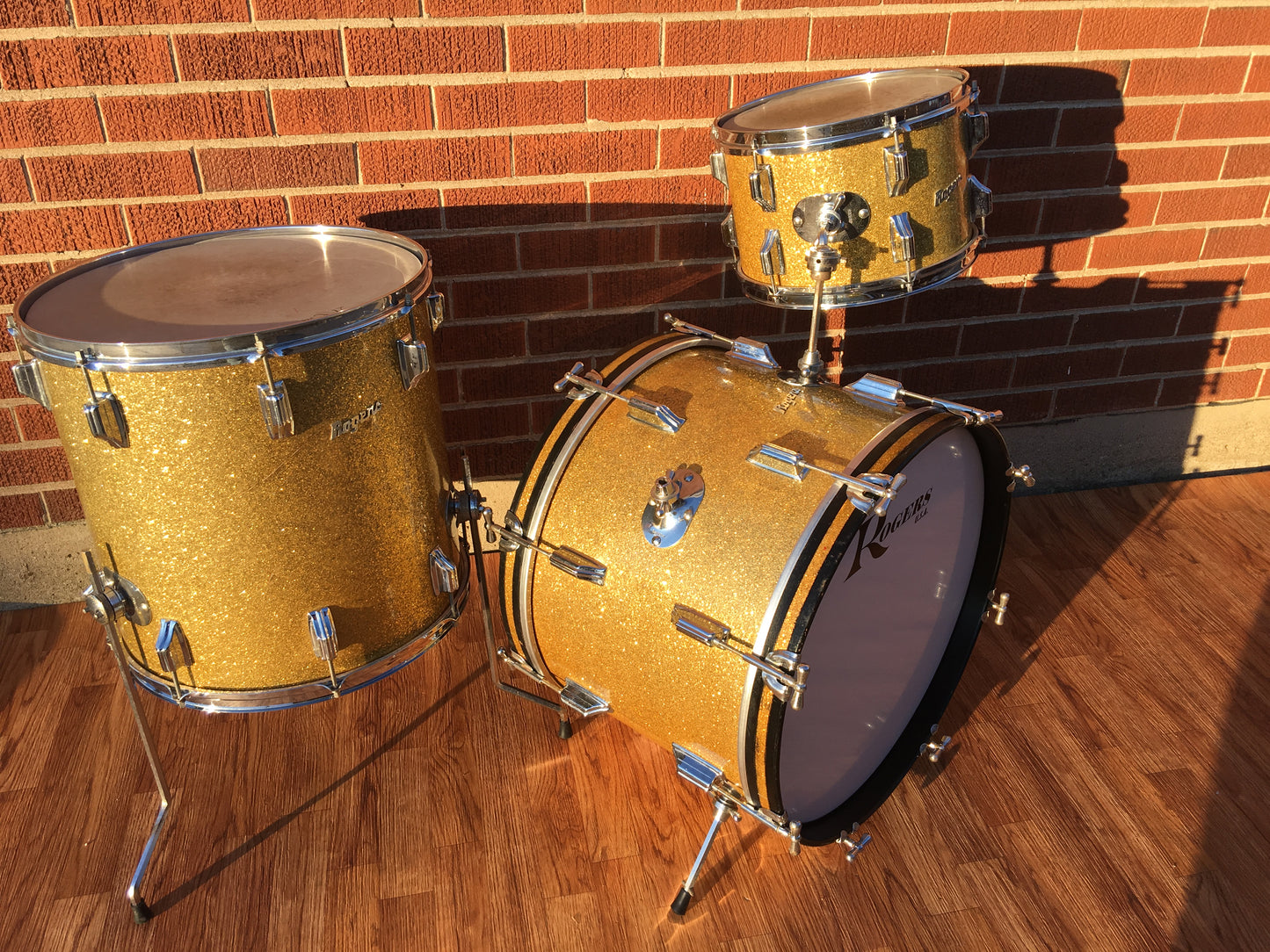 Rogers Gold Sparkle Glass Glitter Dayton