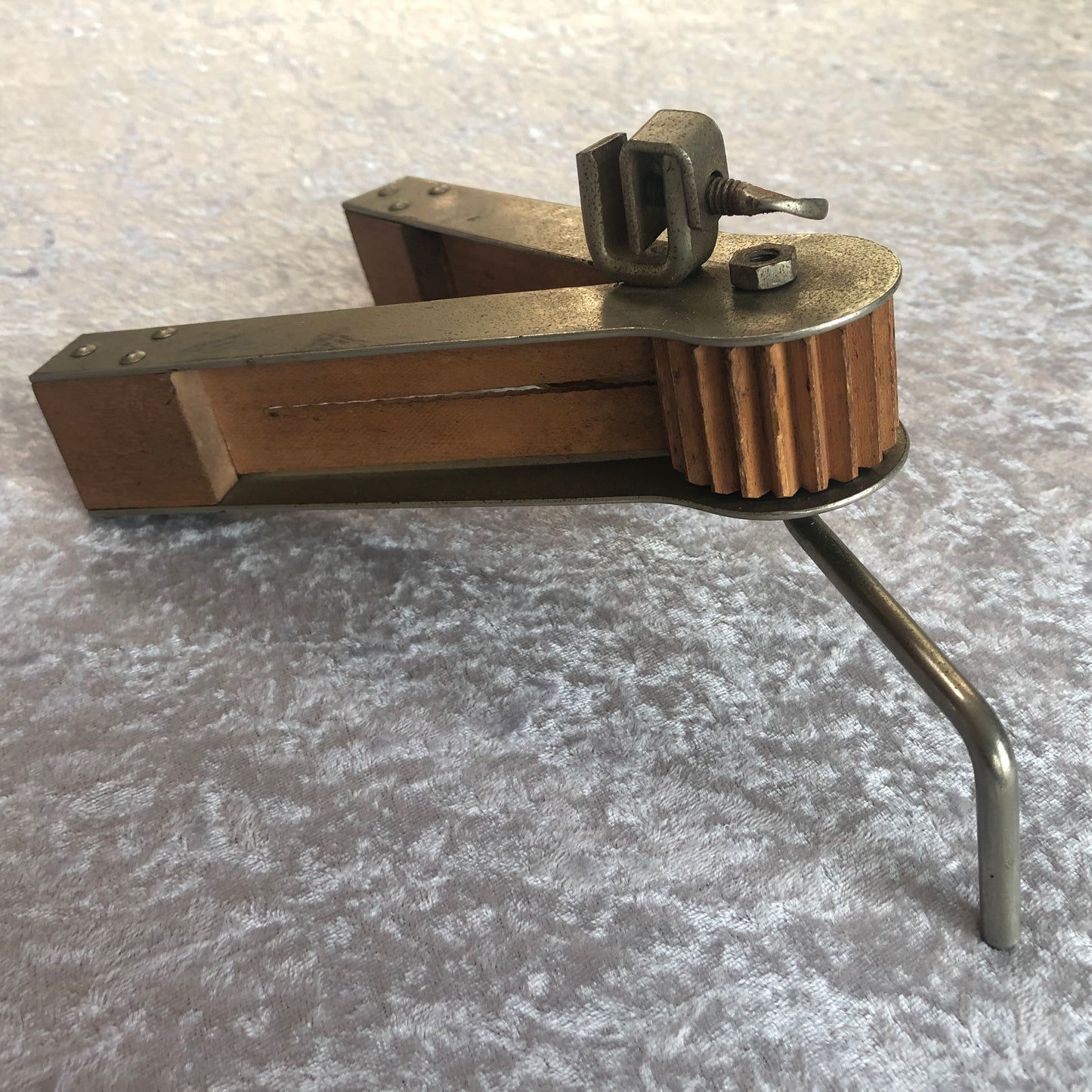 Vintage George B. Stone & Son Adjustable Rattle Crank Ratchet Noisemaker Trap Set