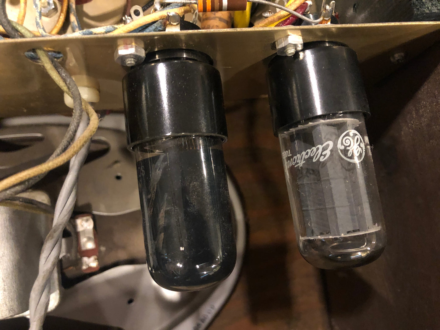 1960 Supro Super Model 1606 Combo Guitar Amplifier