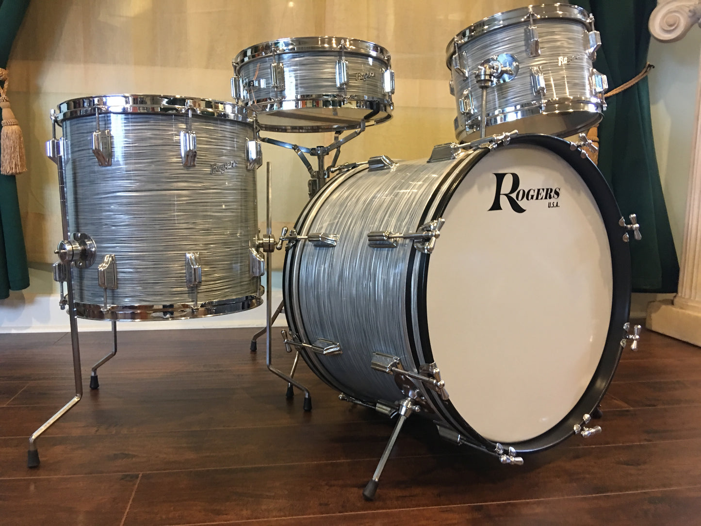 1964 Rogers Steel Gray Ripple Drum Set 20/12/14/5x14 Powertone