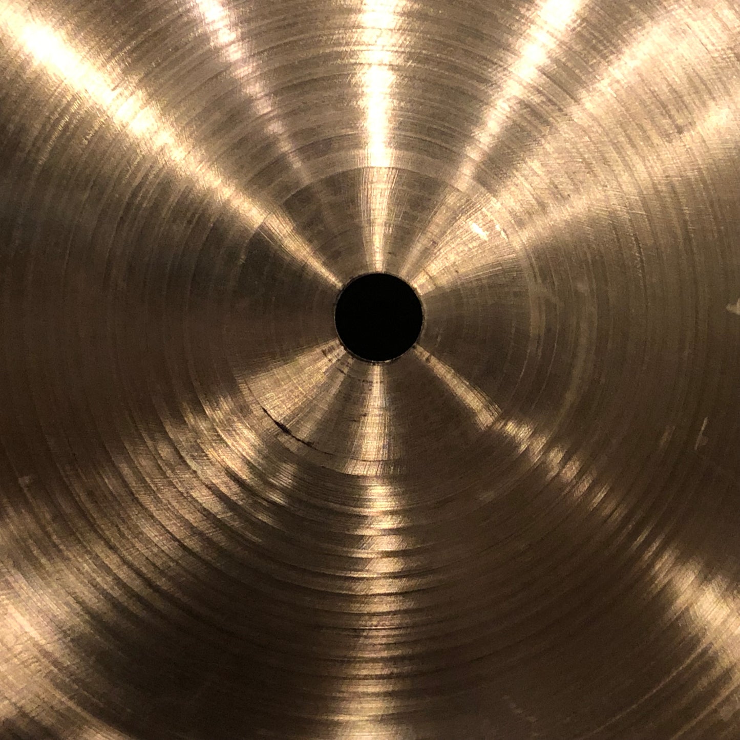 18" Zildjian A Medium Thin Crash Cymbal 1549g