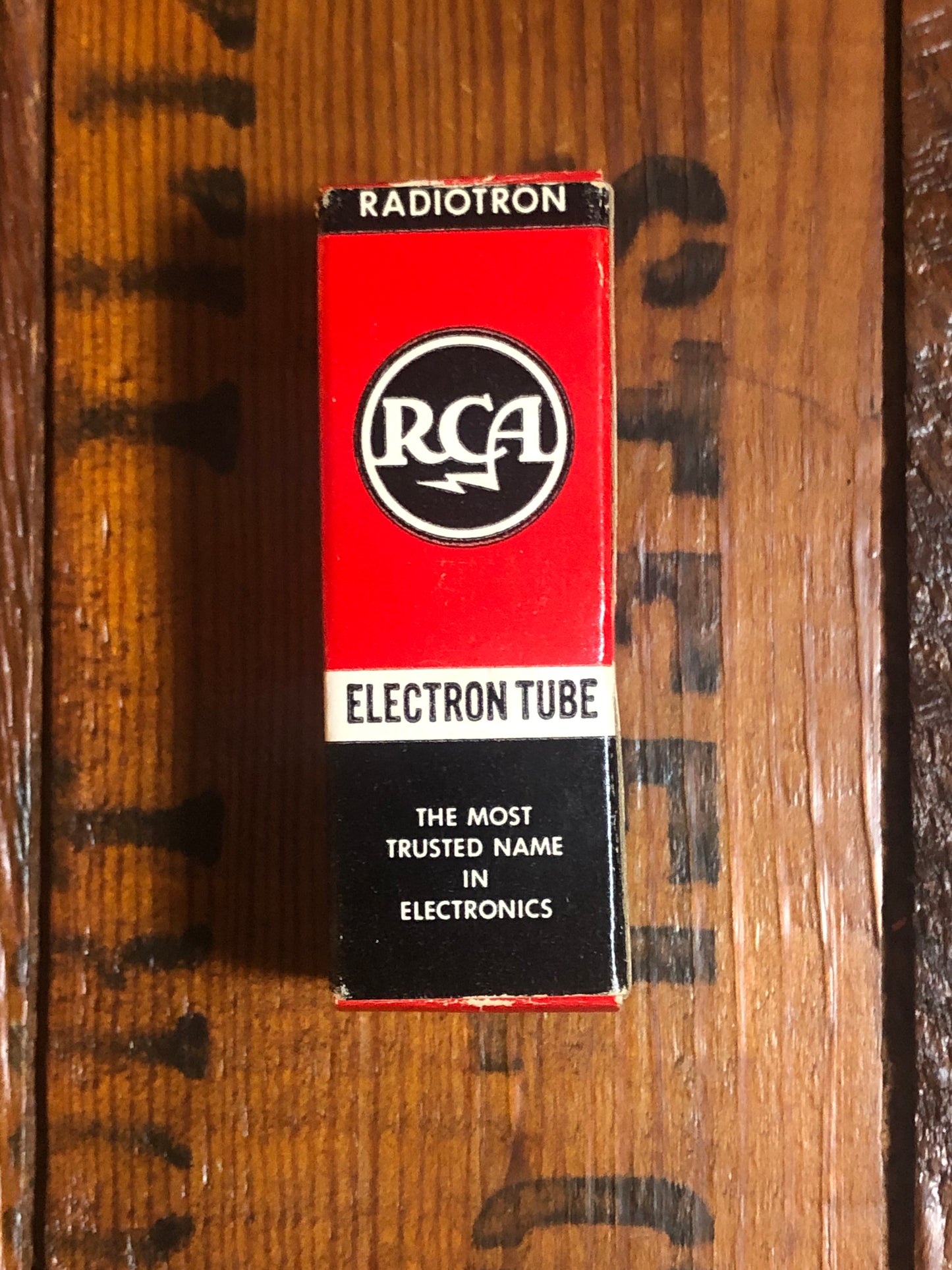 N.O.S. Vintage RCA 12AX7A Preamp Tube ECC83 Valve 12AX7 w/ Original Box