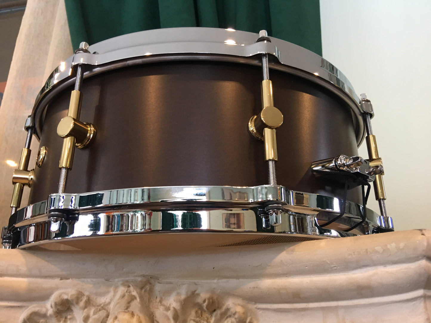 Canopus NV60-M1 Neo-Vintage 5.5"x14" Snare Drum - Bitter Brown