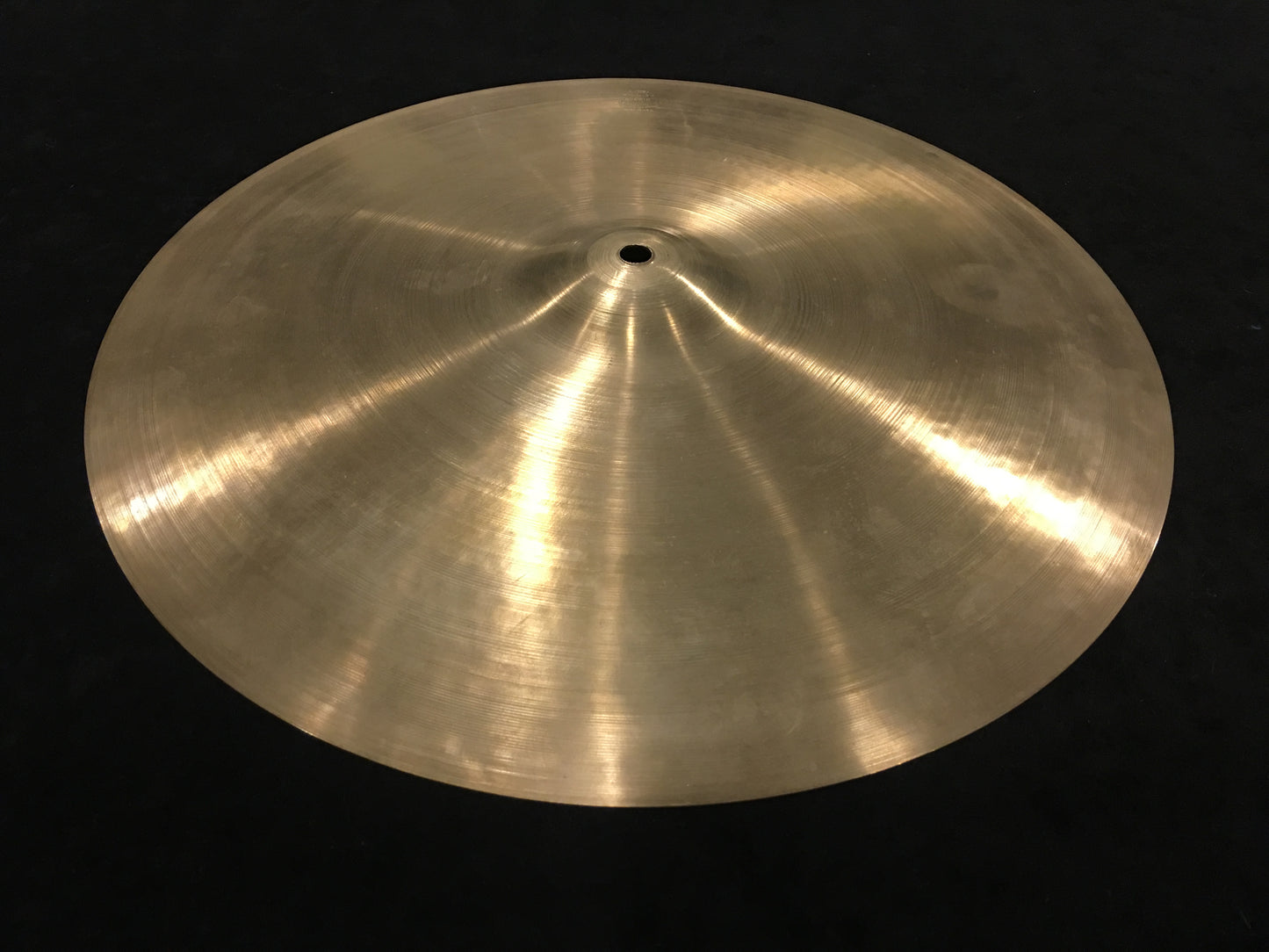 17" Zildjian A early 1960s Crash Cymbal  1390g #66