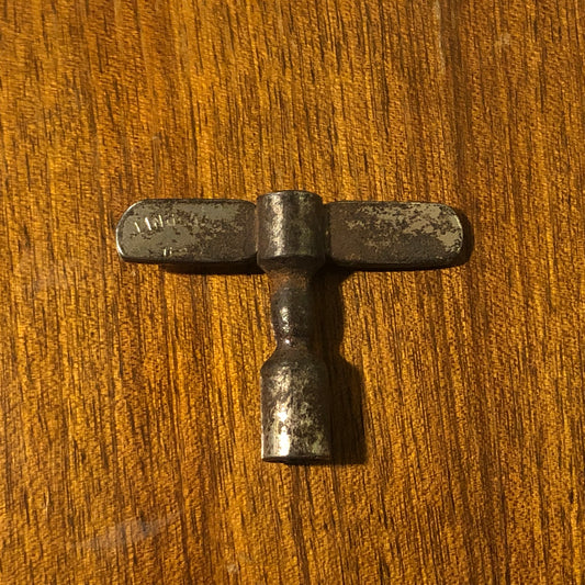 1930s-1950s Slingerland Radio King Era Drum Key