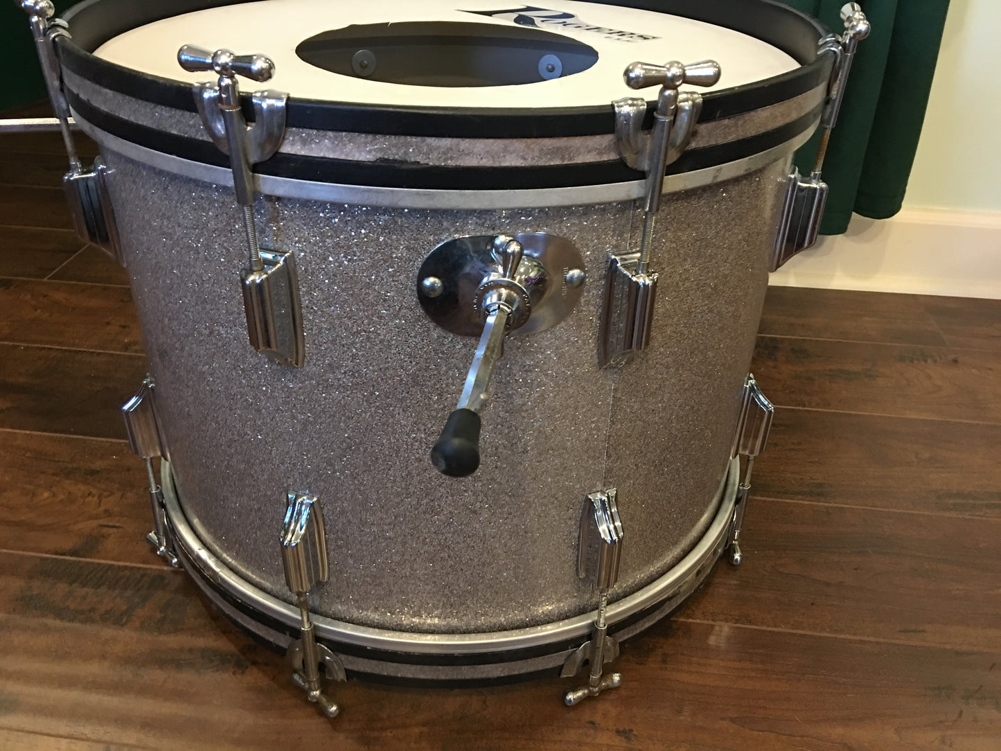 1960's Rogers Cleveland 14x20 Holiday Silver Glass Glitter Sparkle Bass Drum