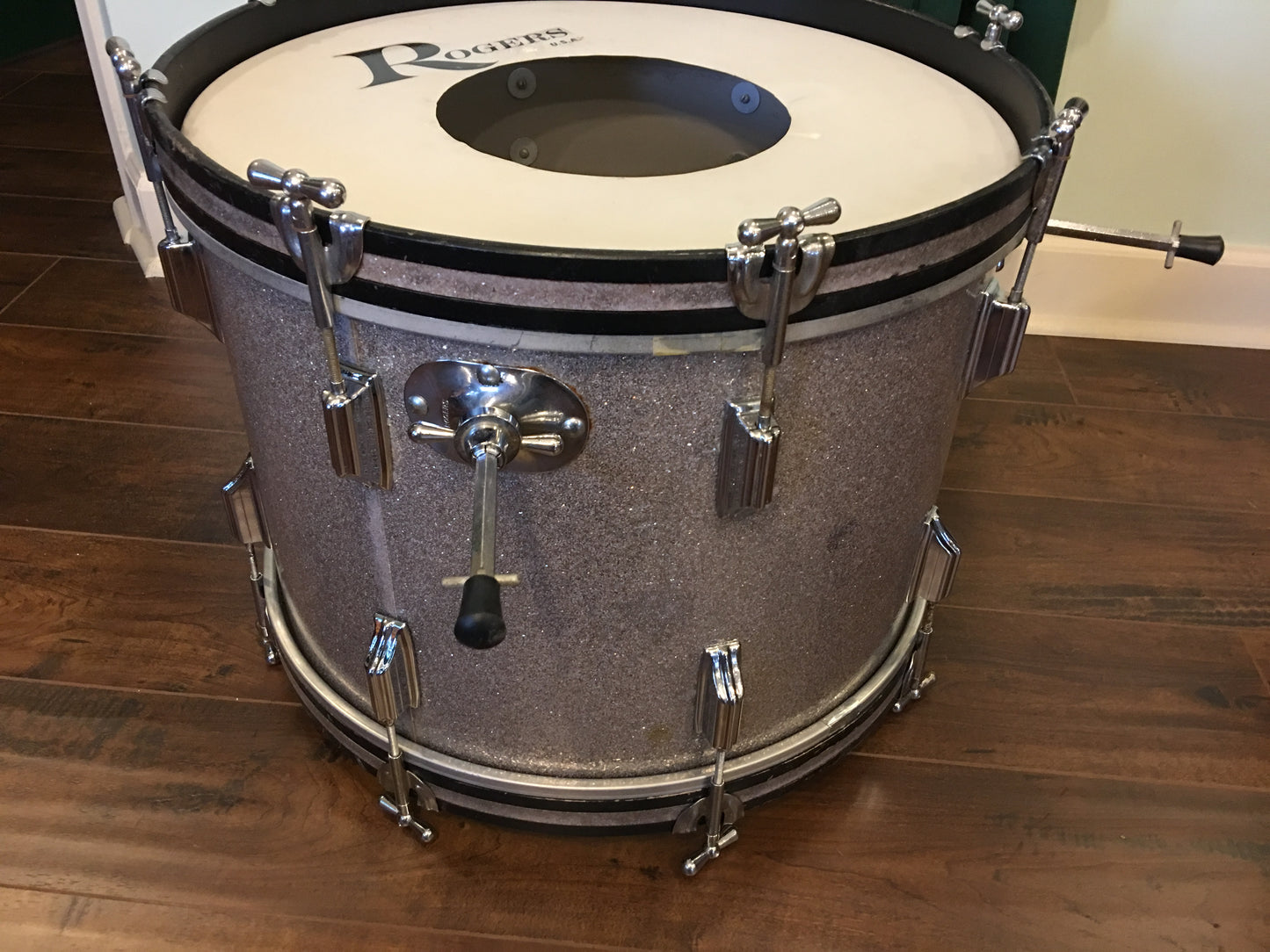 1960's Rogers Cleveland 14x20 Holiday Silver Glass Glitter Sparkle Bass Drum