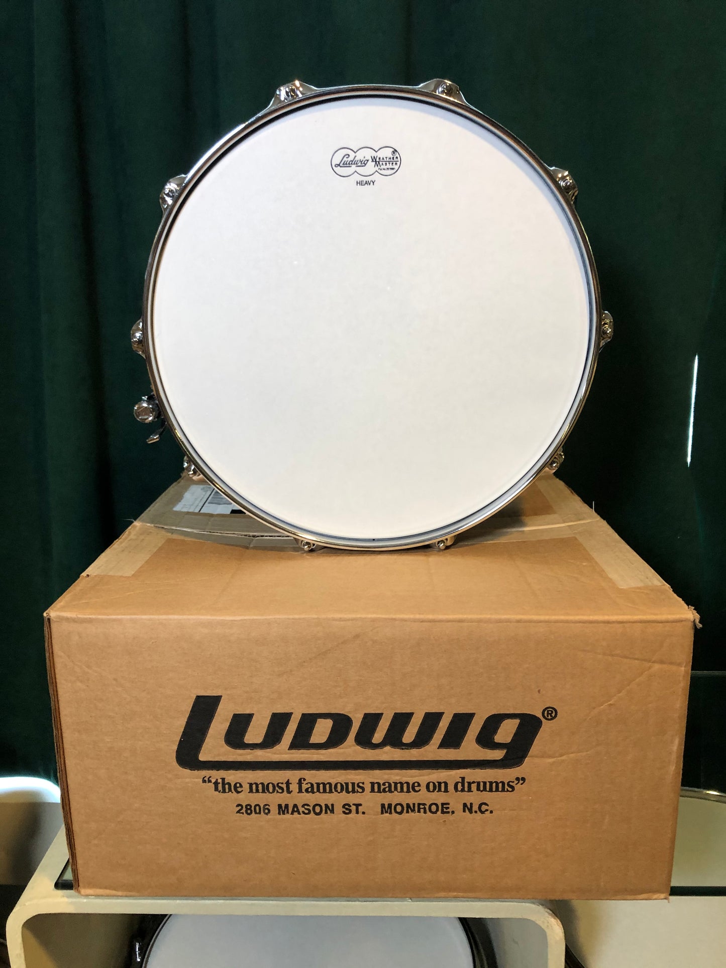 Ludwig 5x14 LM400 Supraphonic Snare Drum - Open Box