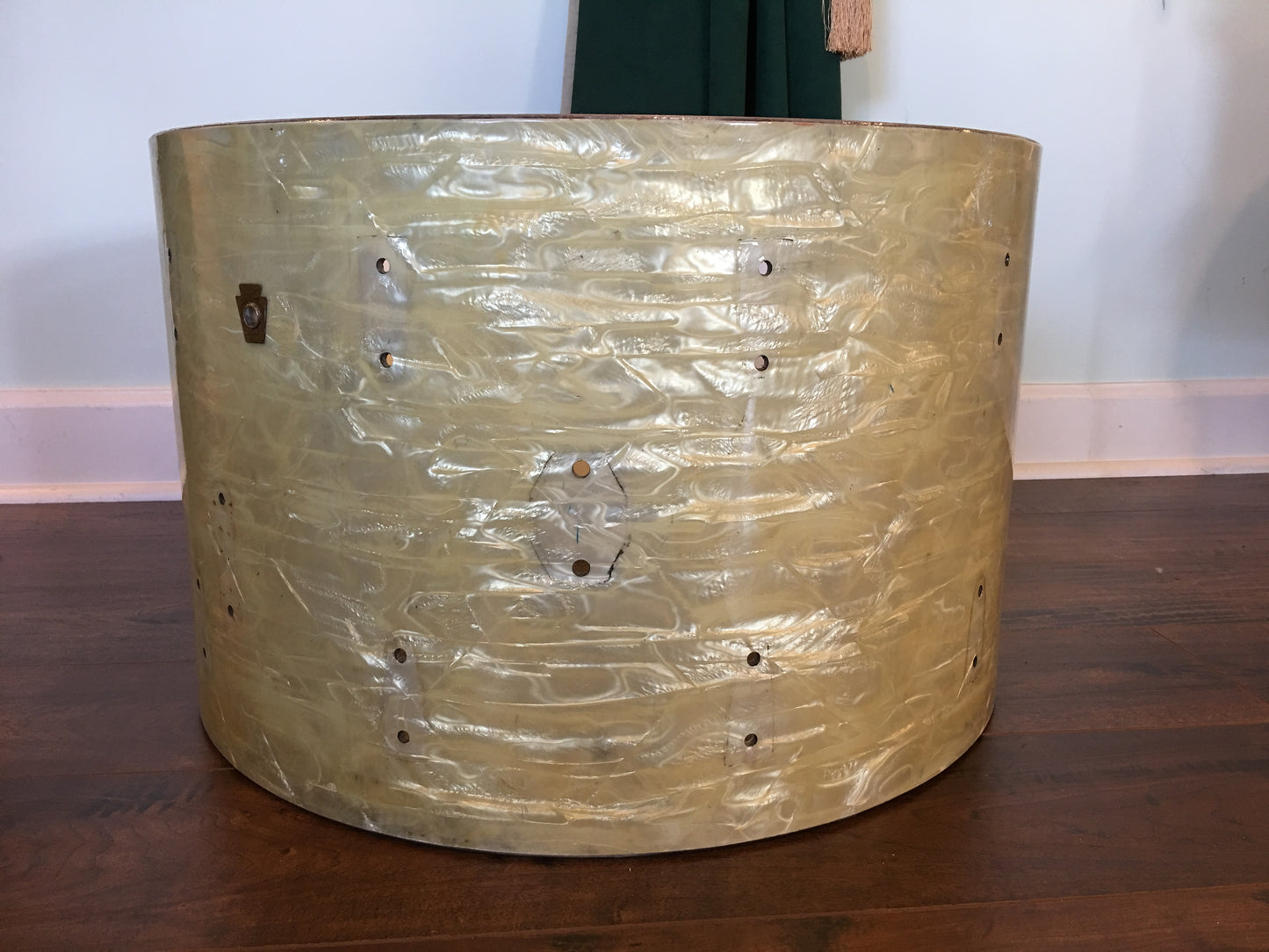 1960's Ludwig 14x22 Keystone Super Classic Bass Drum Shell White Marine Pearl