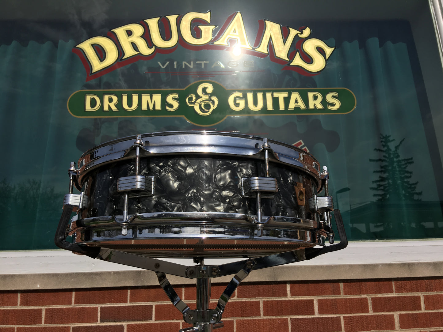 Vintage Ludwig WFL Snare 4x14 Black Diamond Pearl Brass Hoops