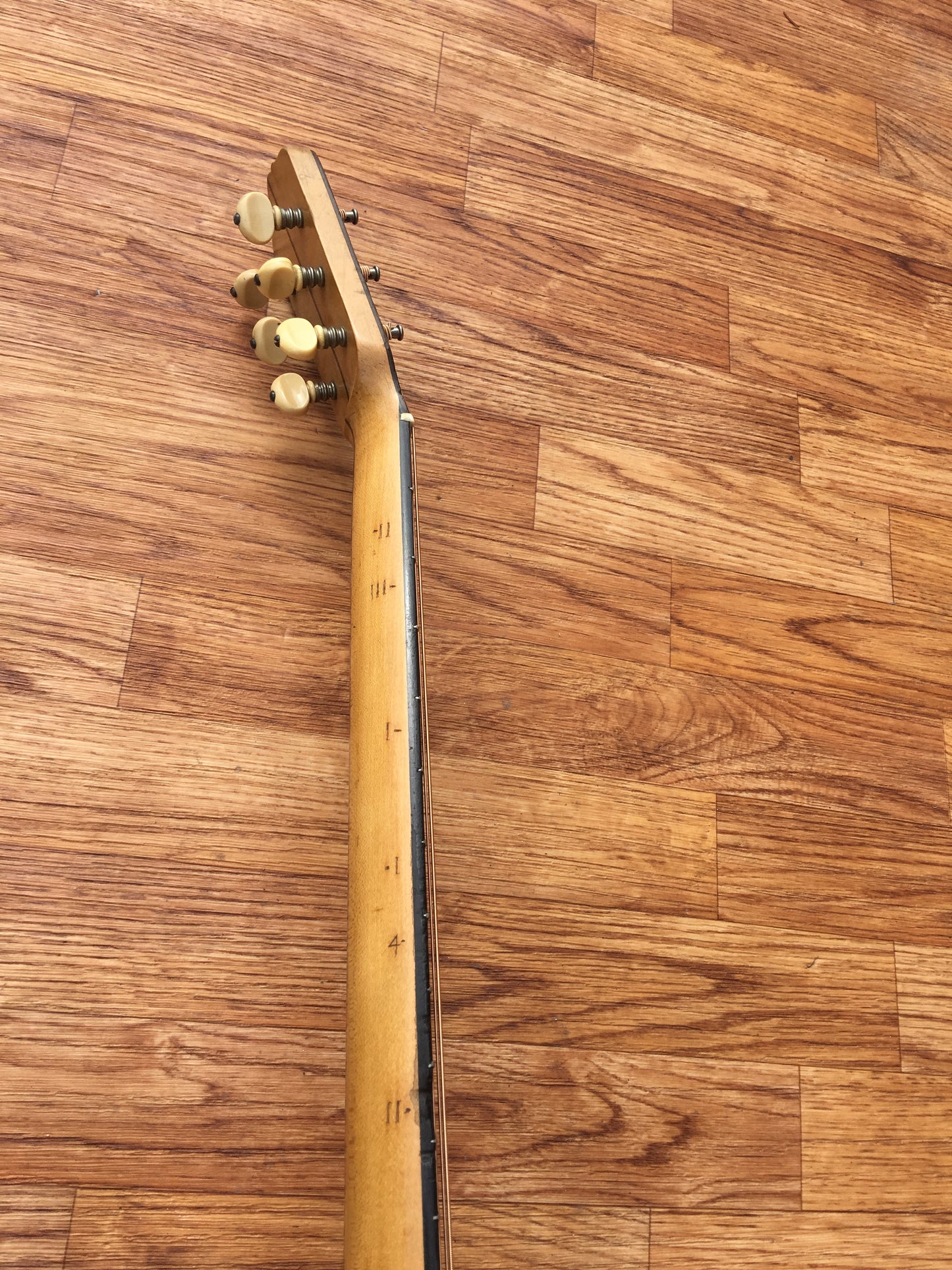 1923 Vega Little Wonder Six String Guitar Banjo