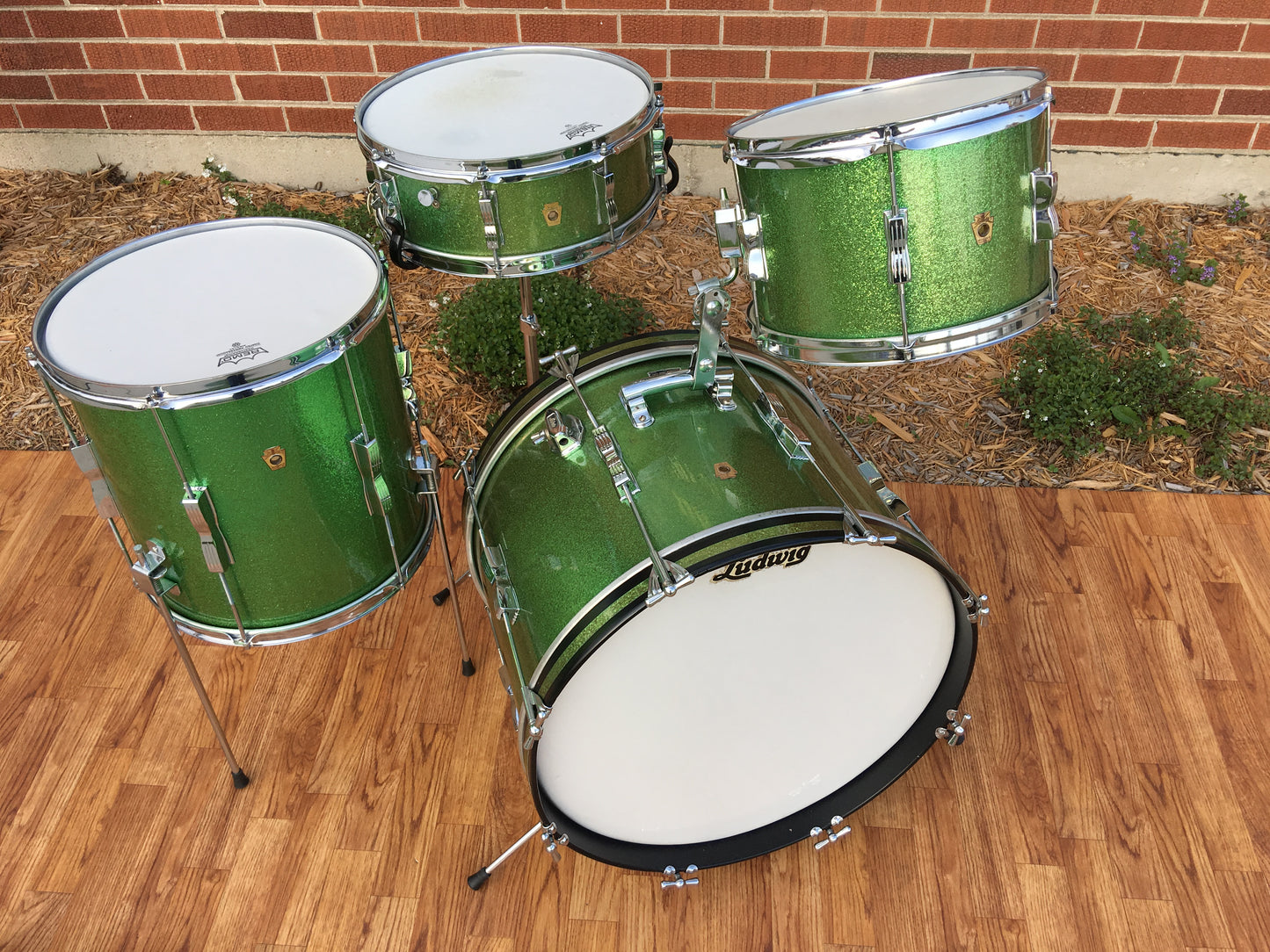 1967 Ludwig Green Sparkle Club Date Set W/ Matching Jazz Festival