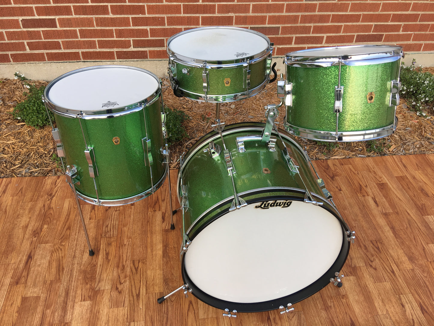 1967 Ludwig Green Sparkle Club Date Set W/ Matching Jazz Festival